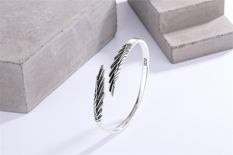 Retro Feather 925 Sterling Silver Open Bracelet, Thai Style Trendy Wings Design