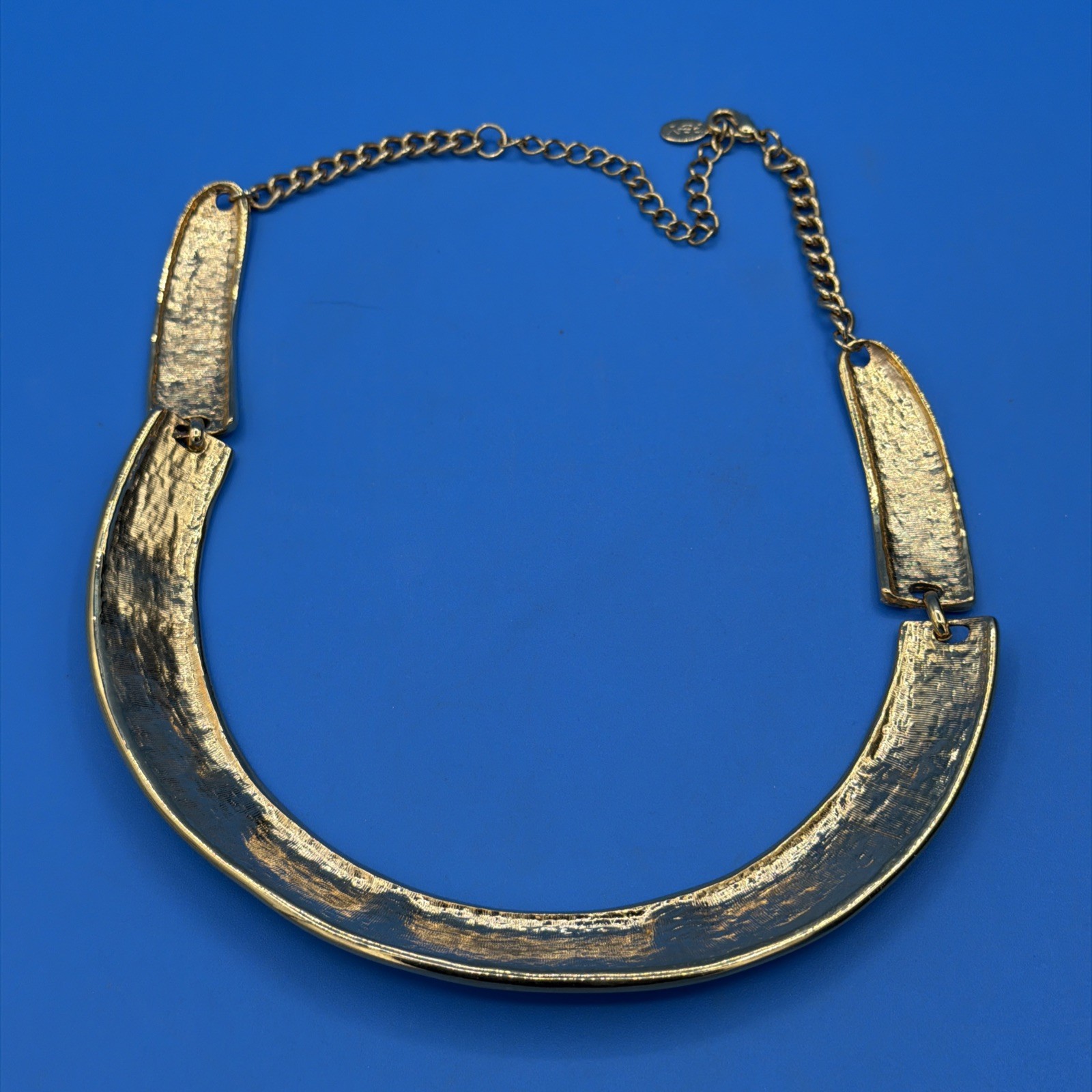 Vintage P&Y Brushed Gold‑Tone U‑Shaped Choker Necklace • Chic Retro Modernist
