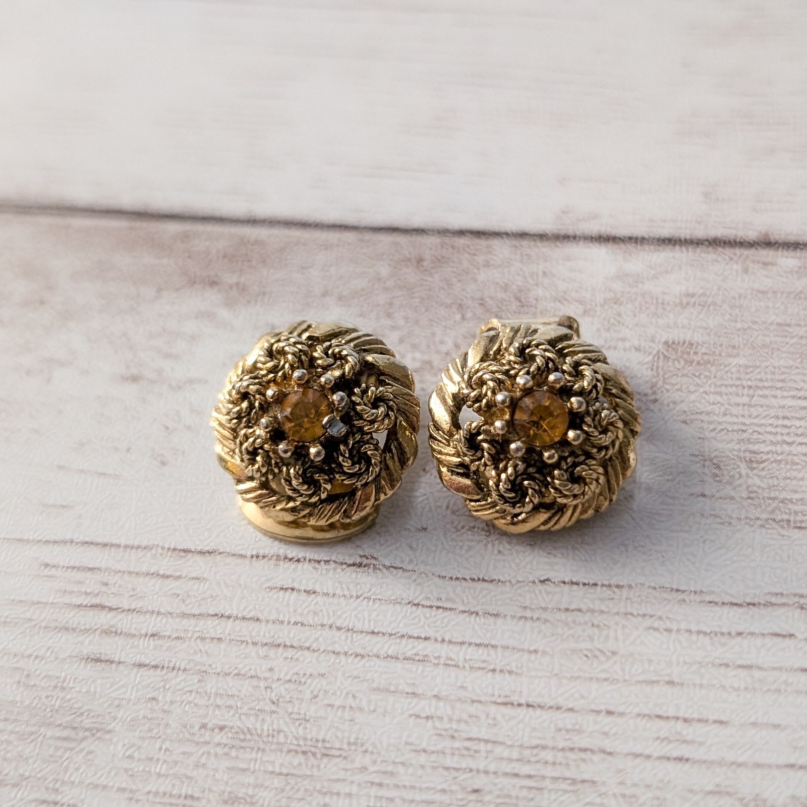 Vintage Clip On Earrings Stunning Gold Tone & Amber Tone Gem Statement