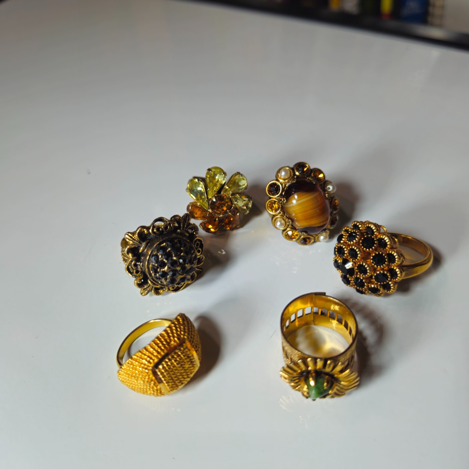 Vintage 6 Pc Assorted Judy lee &Unsigned Ring Lot Jewelry Mixed Styles and Sizes