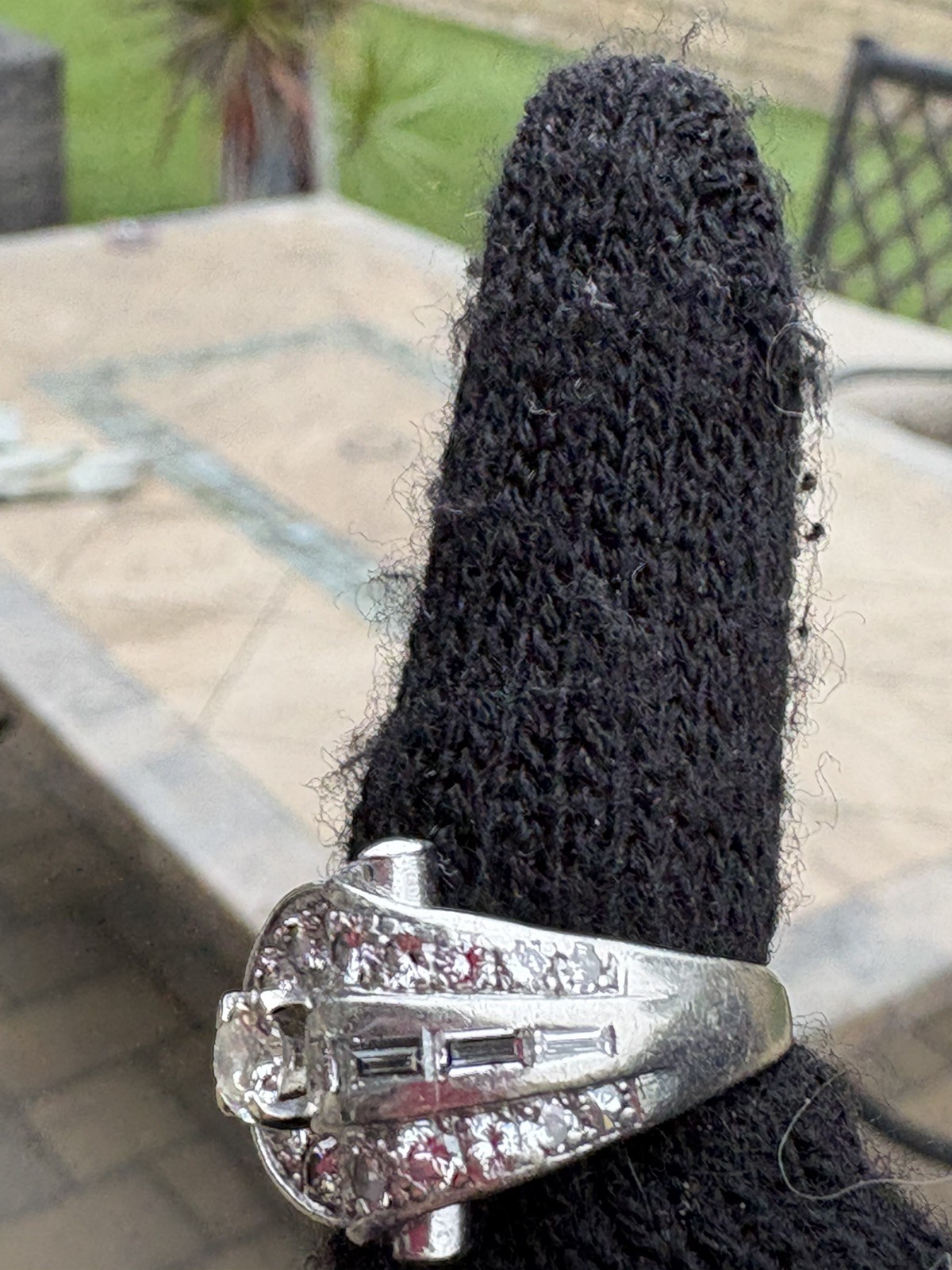 Antique Art Deco 18K 11.61 grams White Gold and diamonds