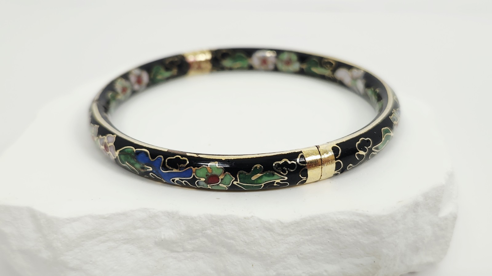 Vintage Chinese Black Cloisonné Enamel Bangle Bracelet Floral Hinged Gilt Brass