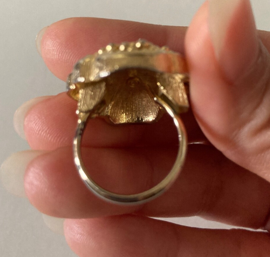 Vintage estate gold tone Coro adjustable statement ring jewelry rare find