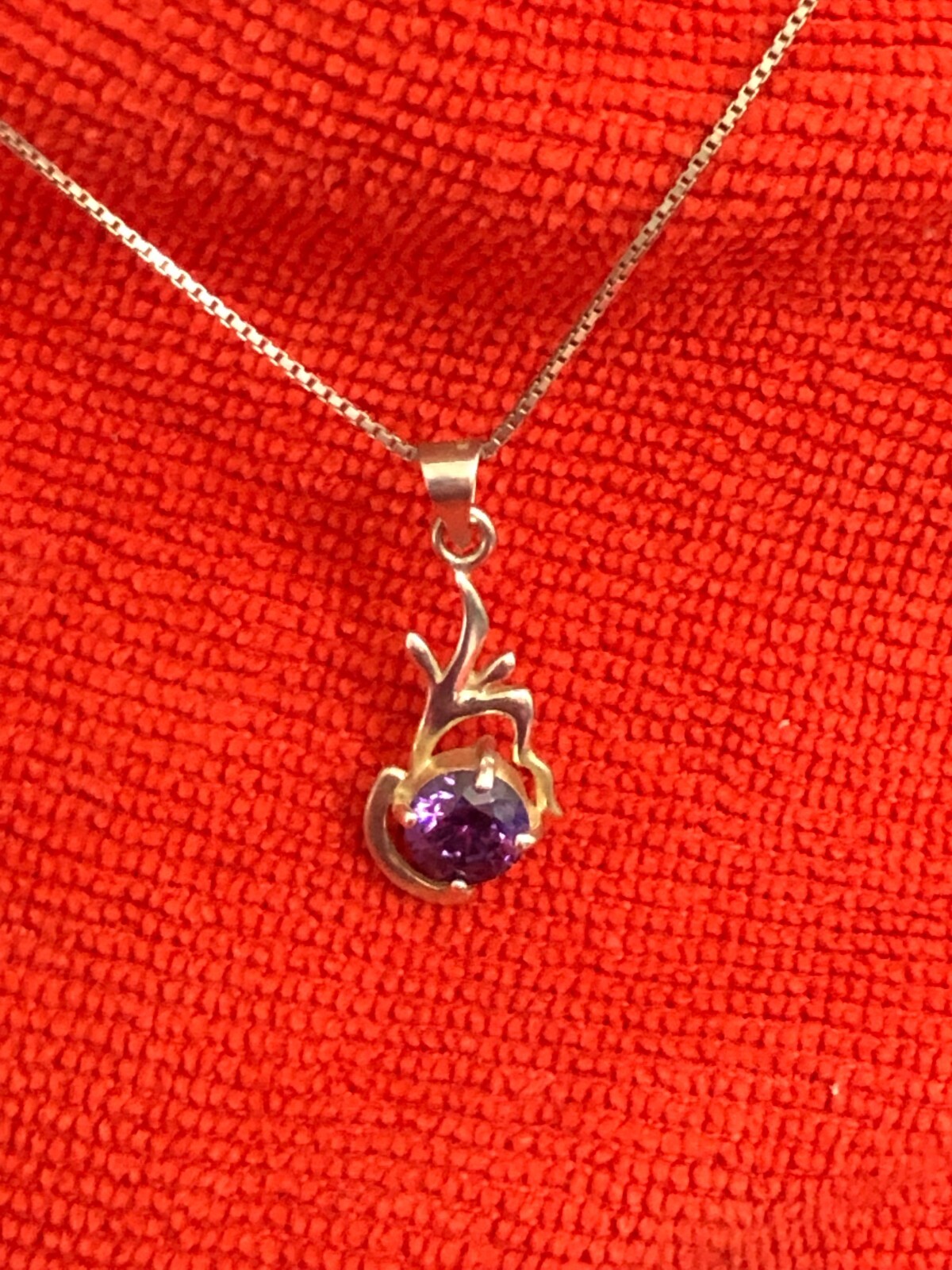 EASTER SPECIAL Vintage Sterling Silver Necklace w/Unknown Multi-Faceted Stone 5g