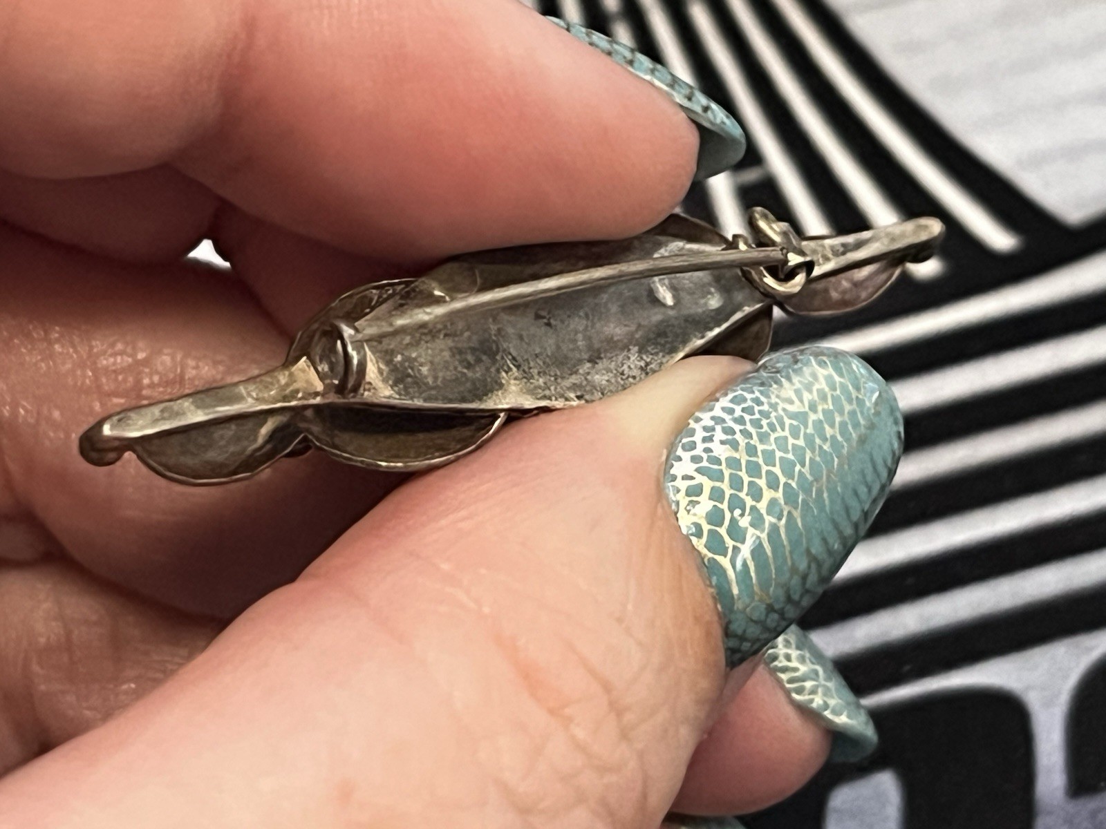Antique Silver Bar Brooch with Green Center Stone – C Clasp