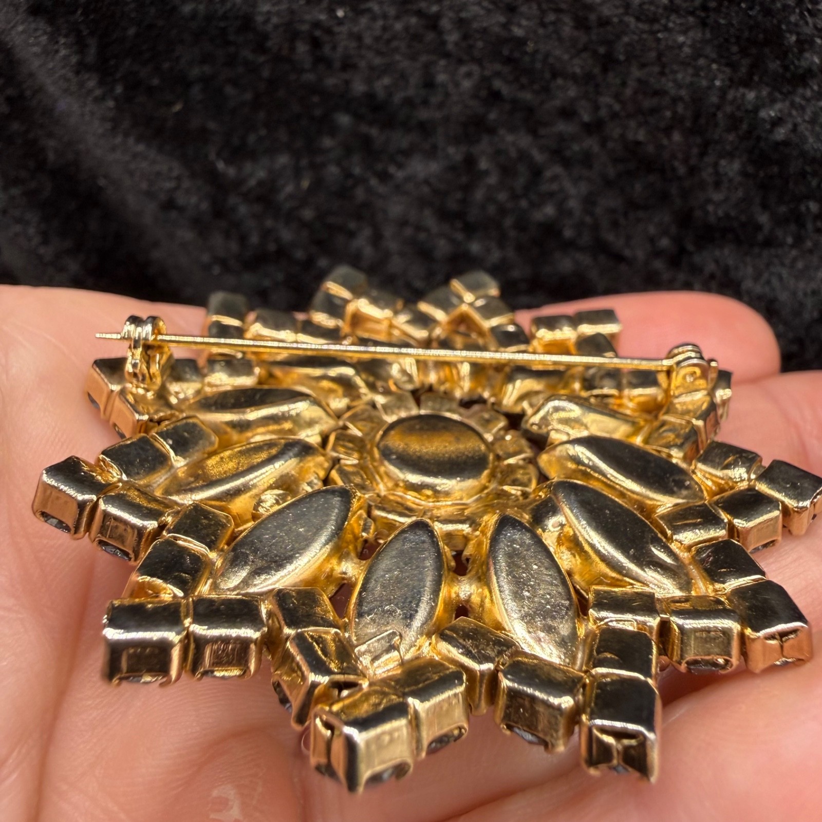 Vintage Rhinestone Brooch Orange Gold Tone Browns Lots of Sparkle