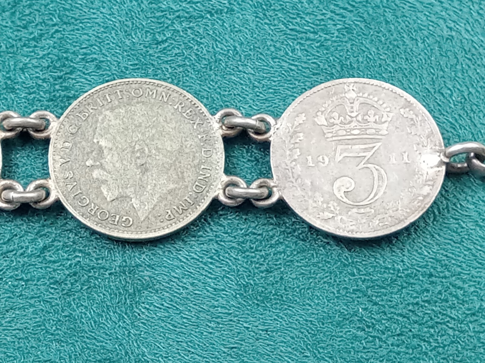 United Kingdom 3 Pence Silver Coin Link Bracelet: 7″ Long, King George