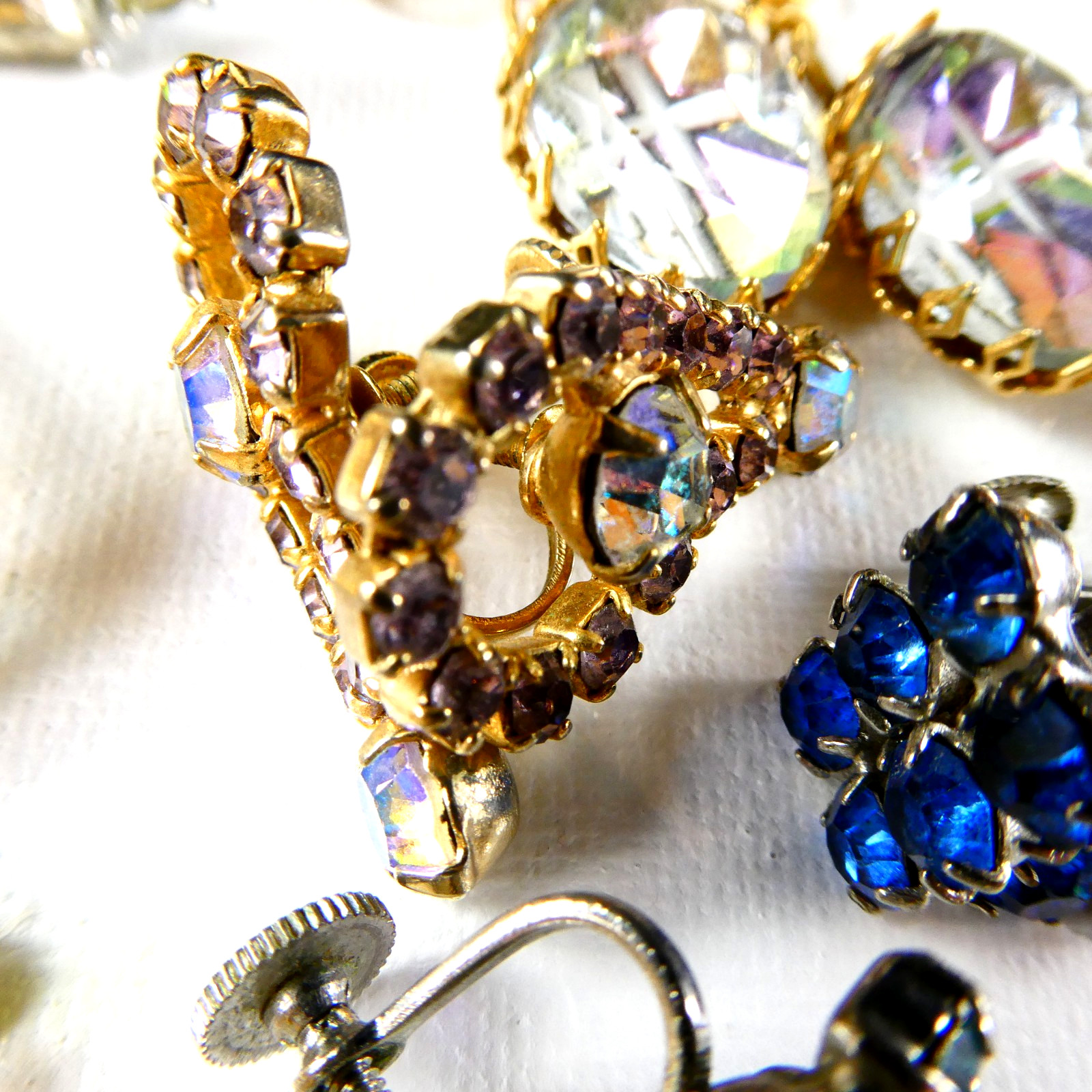 Vintage Rhinestone Screw Back Earrings Lot 25 Pairs ALL SPARKLE Multi Color Stns