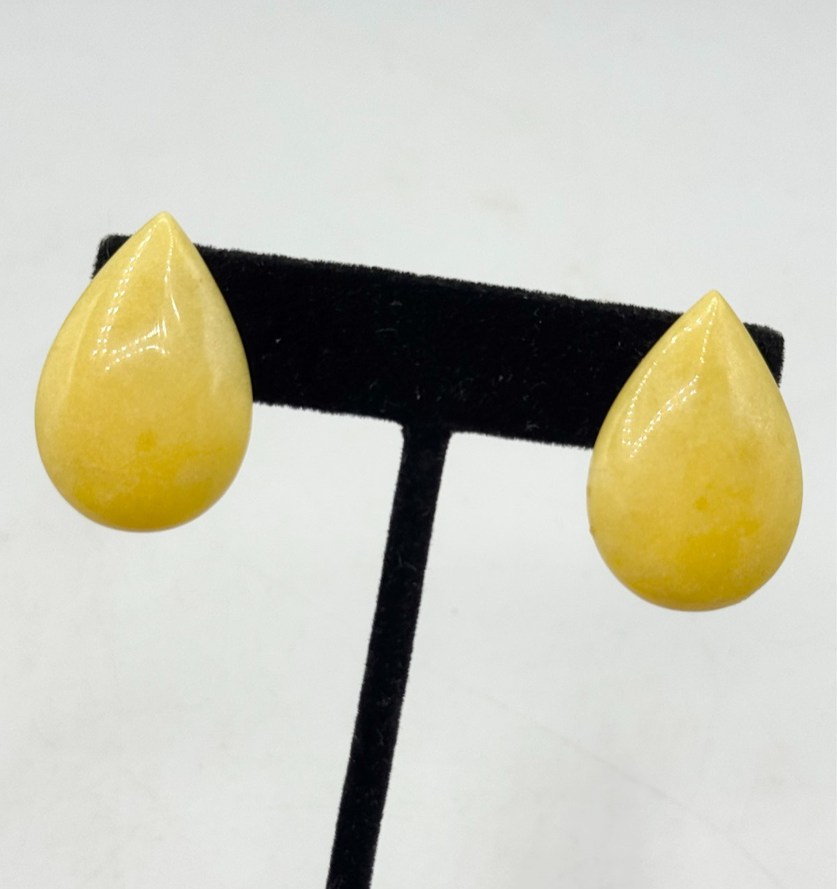 Vintage yellow stone teardrop earrings