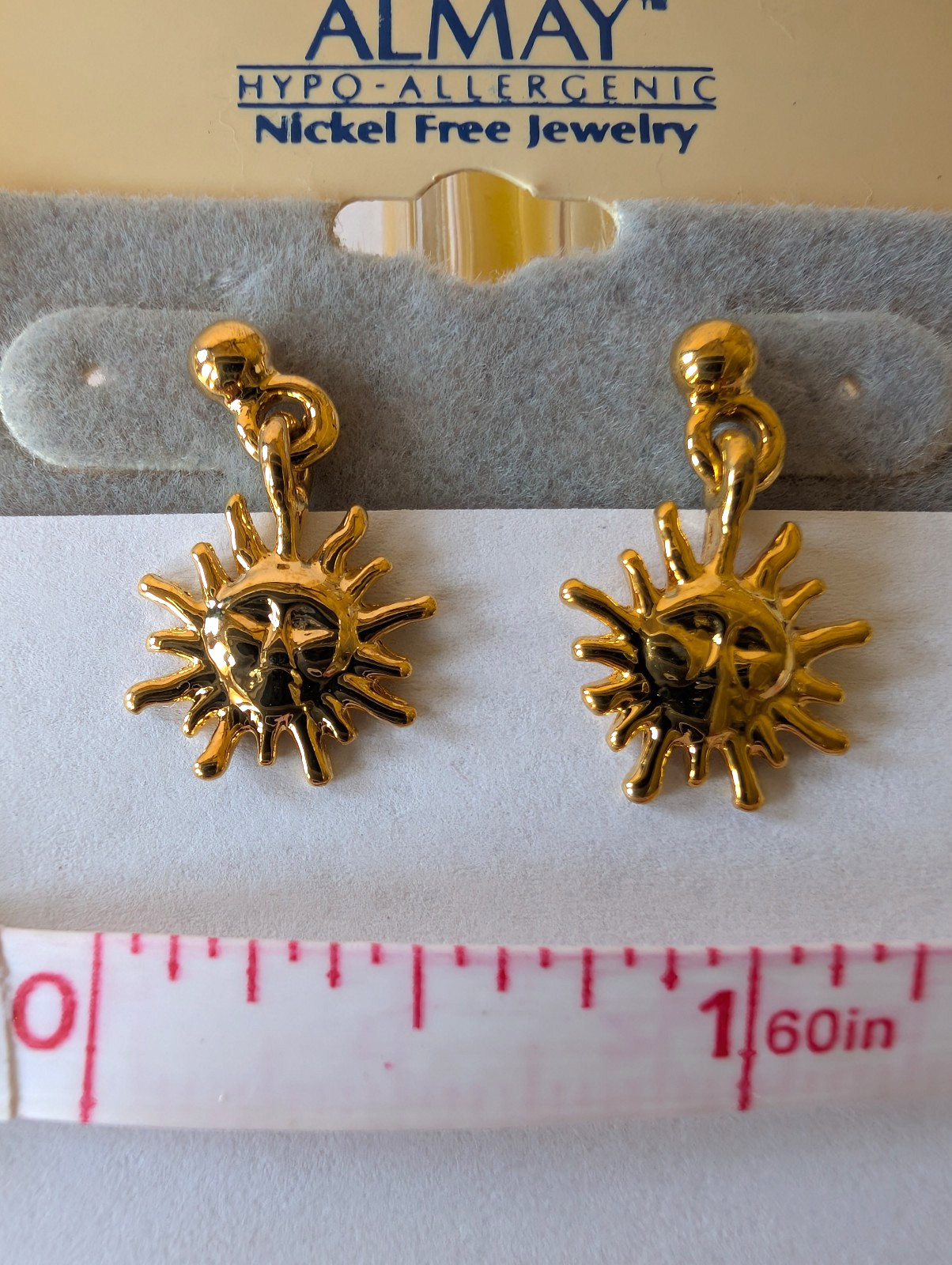 Vintage 1995 Almay “Sun Face” Pierced Earrings New Hypo-Allergenic Nickel Free