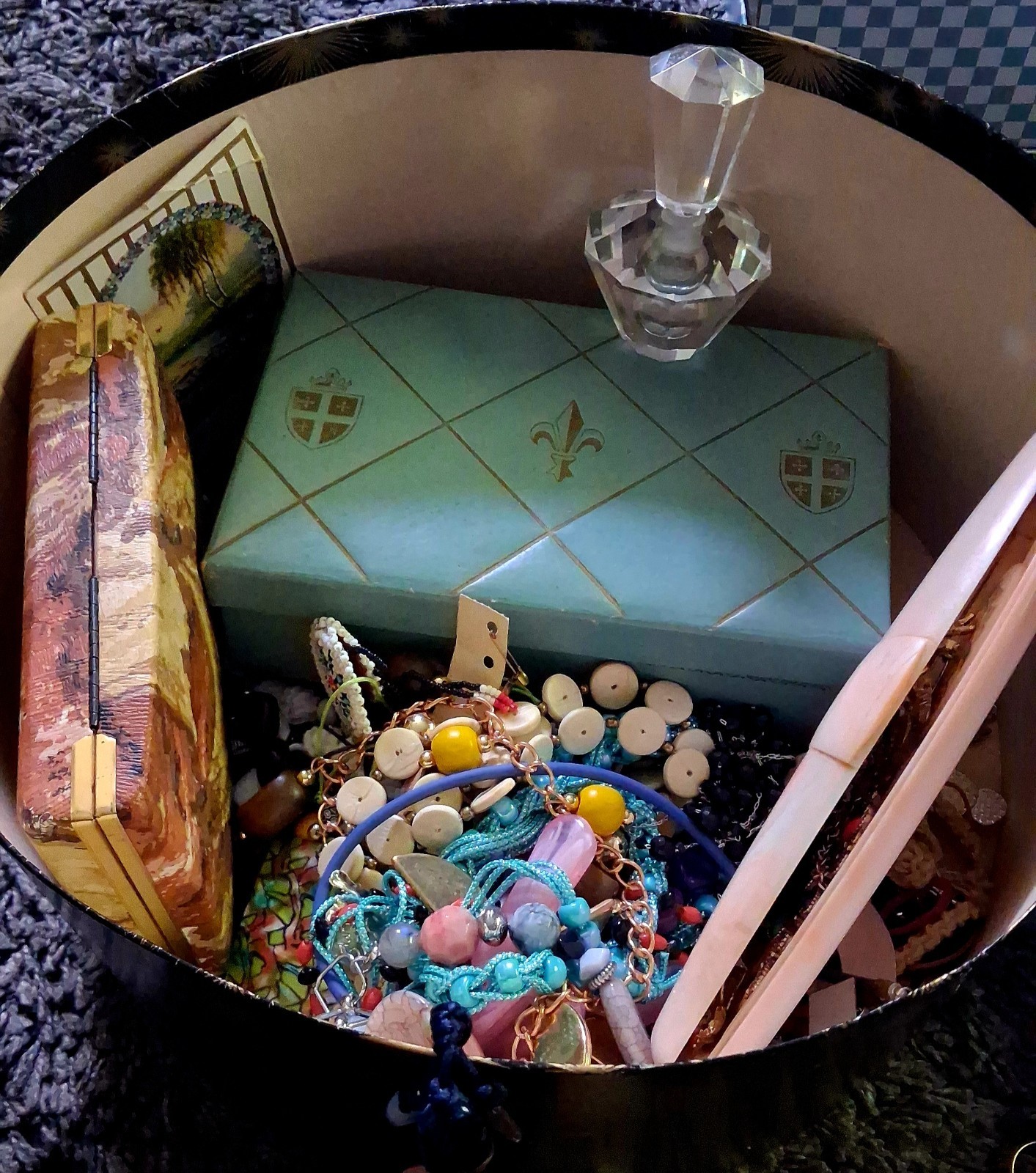 Vintage Mixed Signed Costume Jewelry Hat Box & Travel Cases Included 🔥BSK