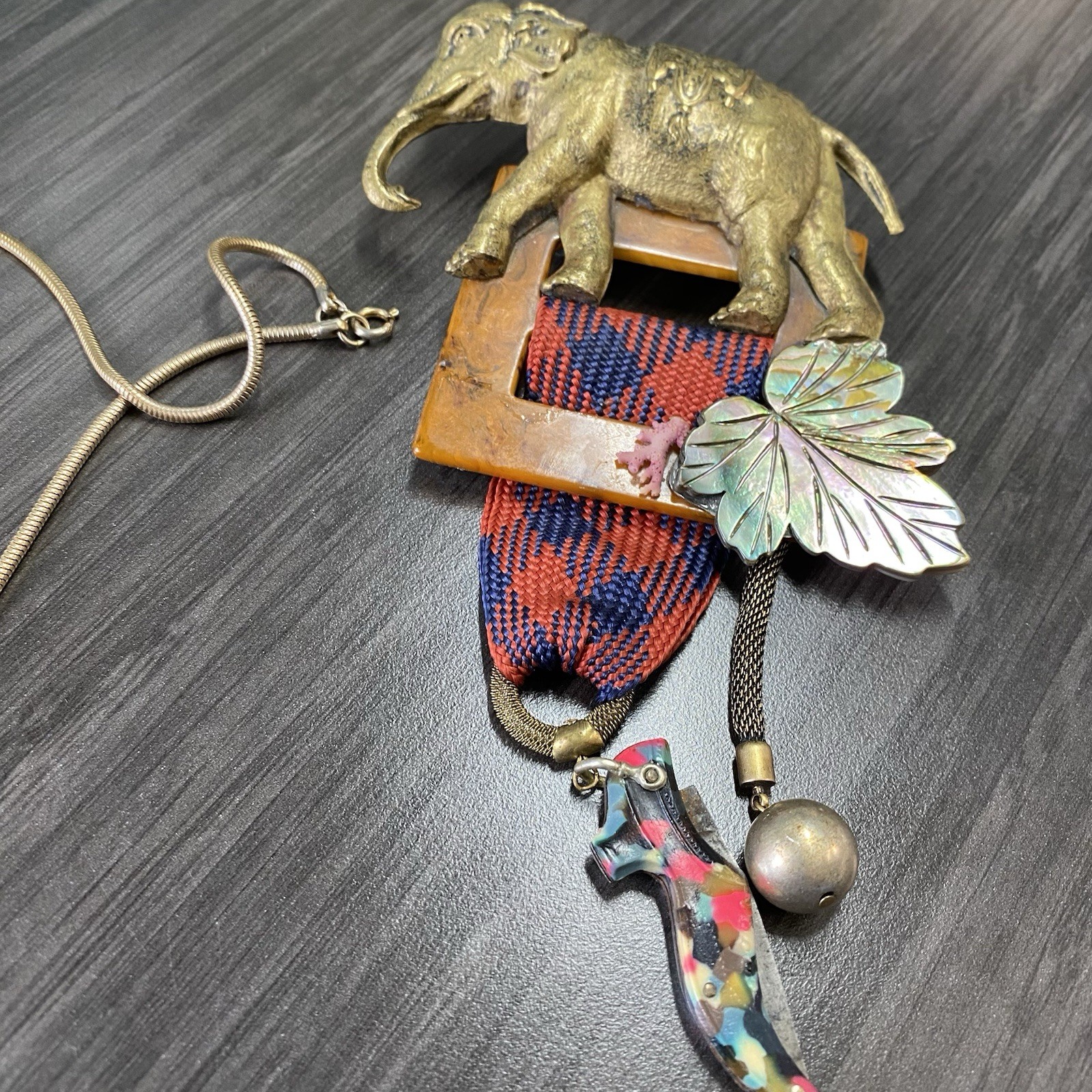 Vtg Animal Jewelry Lot – Animal Gemstone Lot – Unsigned Vintage Pieces