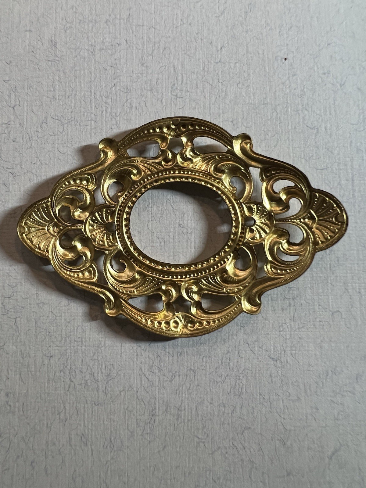 VINTAGE FILIGREE BRASS STAMPING FRAME FOR CABOCHON/JEWELRY/BROOCH FAMOUS MAKER