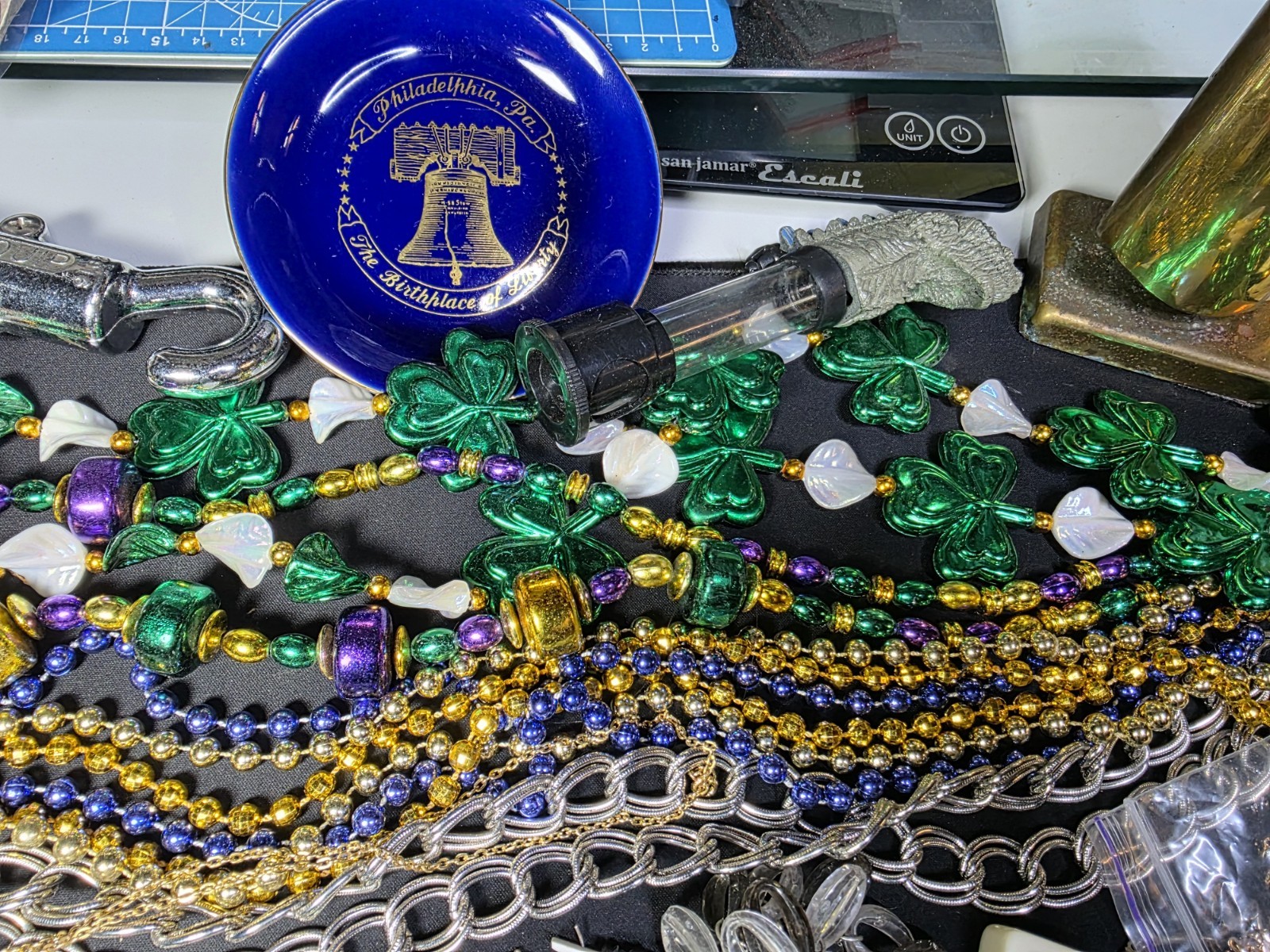 Vtg -Now JUNK drawer Jewelry Lot Scrap Harvest salvage craft Findings beads #8