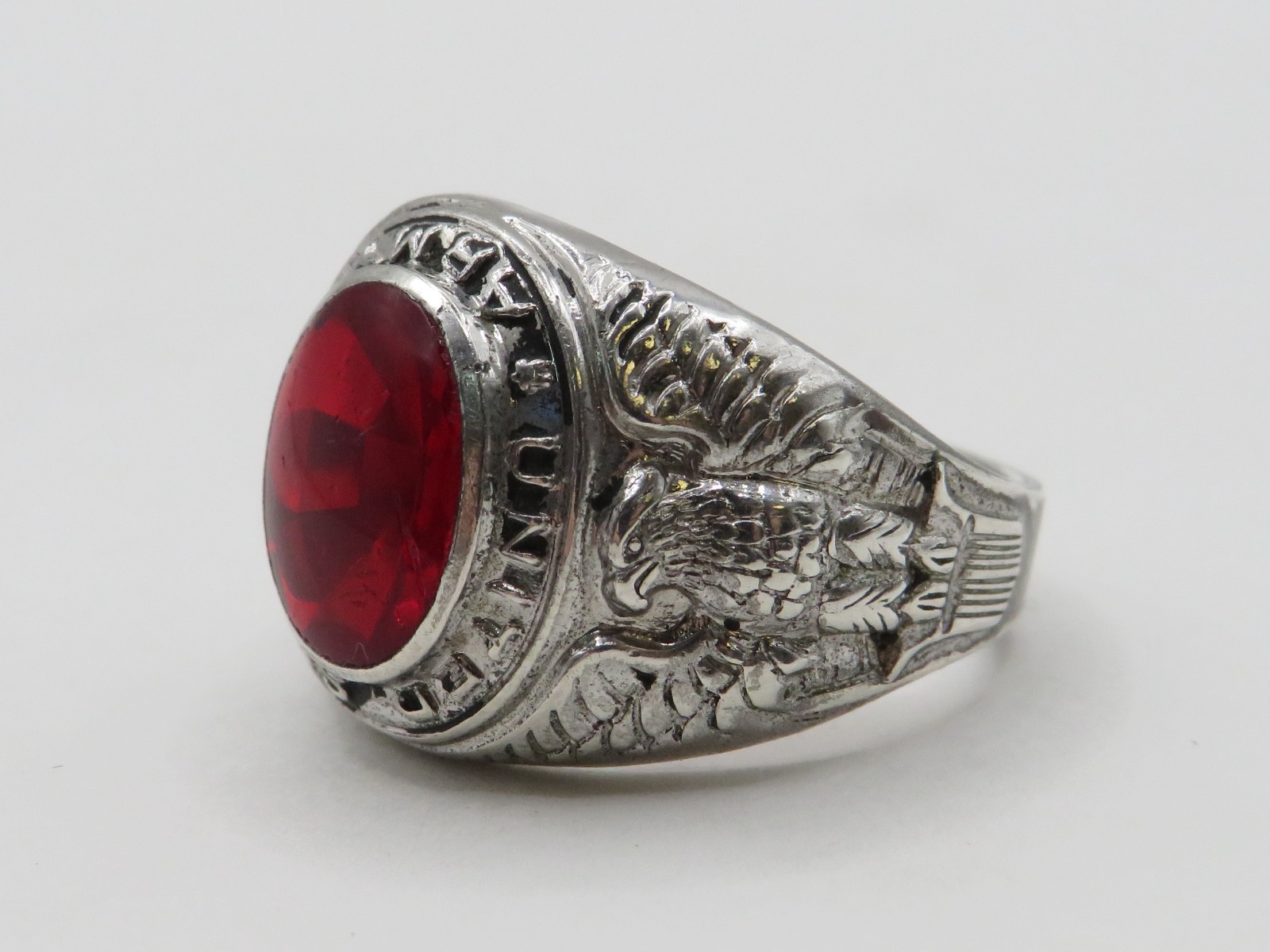 VINTAGE STERLING SILVER CREST CRAFT RED STONE UNITED STATES ARMY RING SIZE 9**