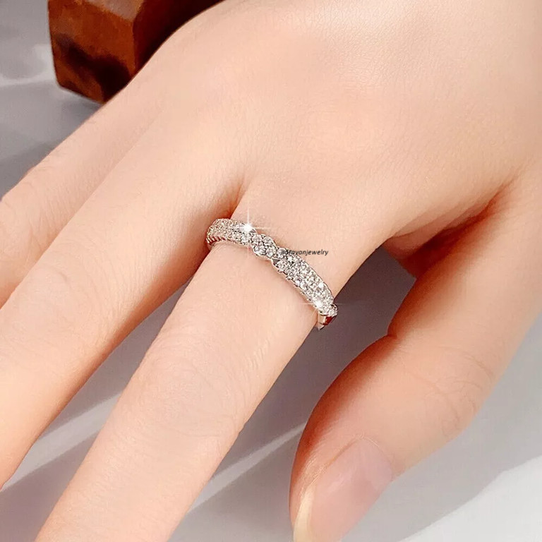 1.00Ct Round Cut Moissanite Anniversery Band Bridal Ring 14K Gold Plated Silver