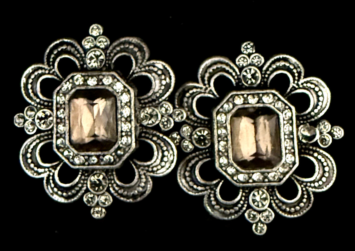 Vintage AVON 1″ Art Deco Style Silver Tone Pierced Rhinestone Earrings