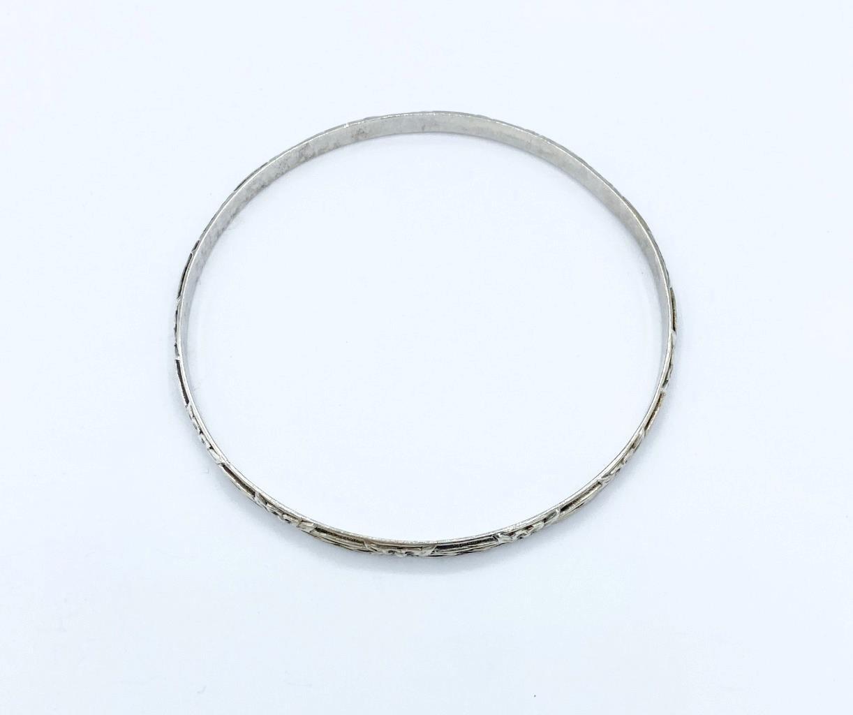 Charming Vintage Sterling Silver Danecraft Felch Floral Bangle Bracelet