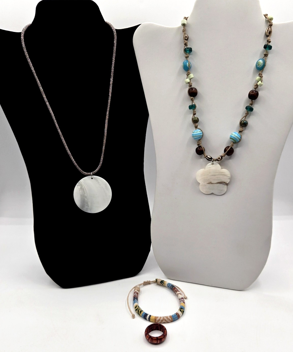 2 Necklaces Abalone Shell Pendant Glass Beaded Necklace Cloth Bracelet Wood Ring
