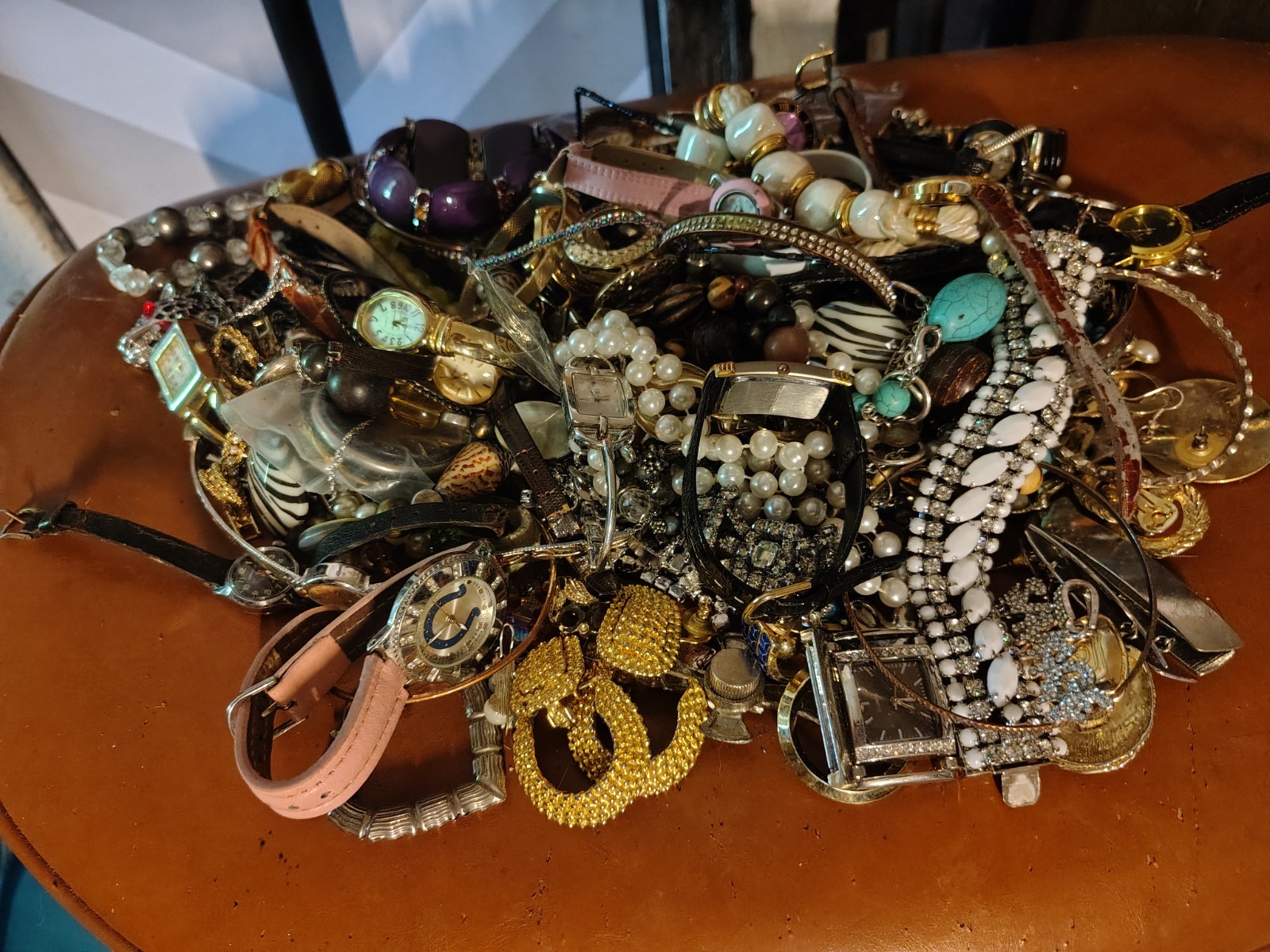 Huge Lot Of Estate Jewelry Watches, Necklaces, Bracelets, Pins, Mixed Vintag