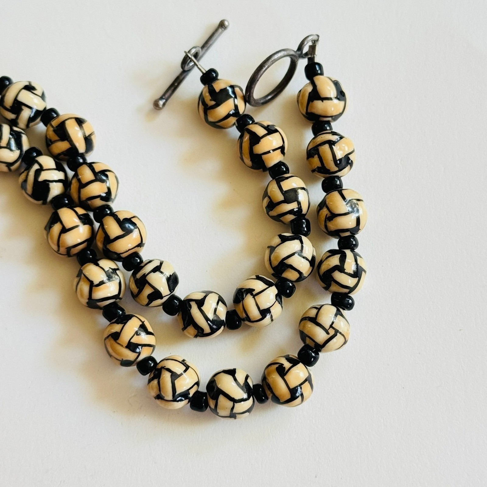 VTG Ceramic Chunky necklace Red Cinnabar Wicker Basket Weave BOHO Beads 80s 18″