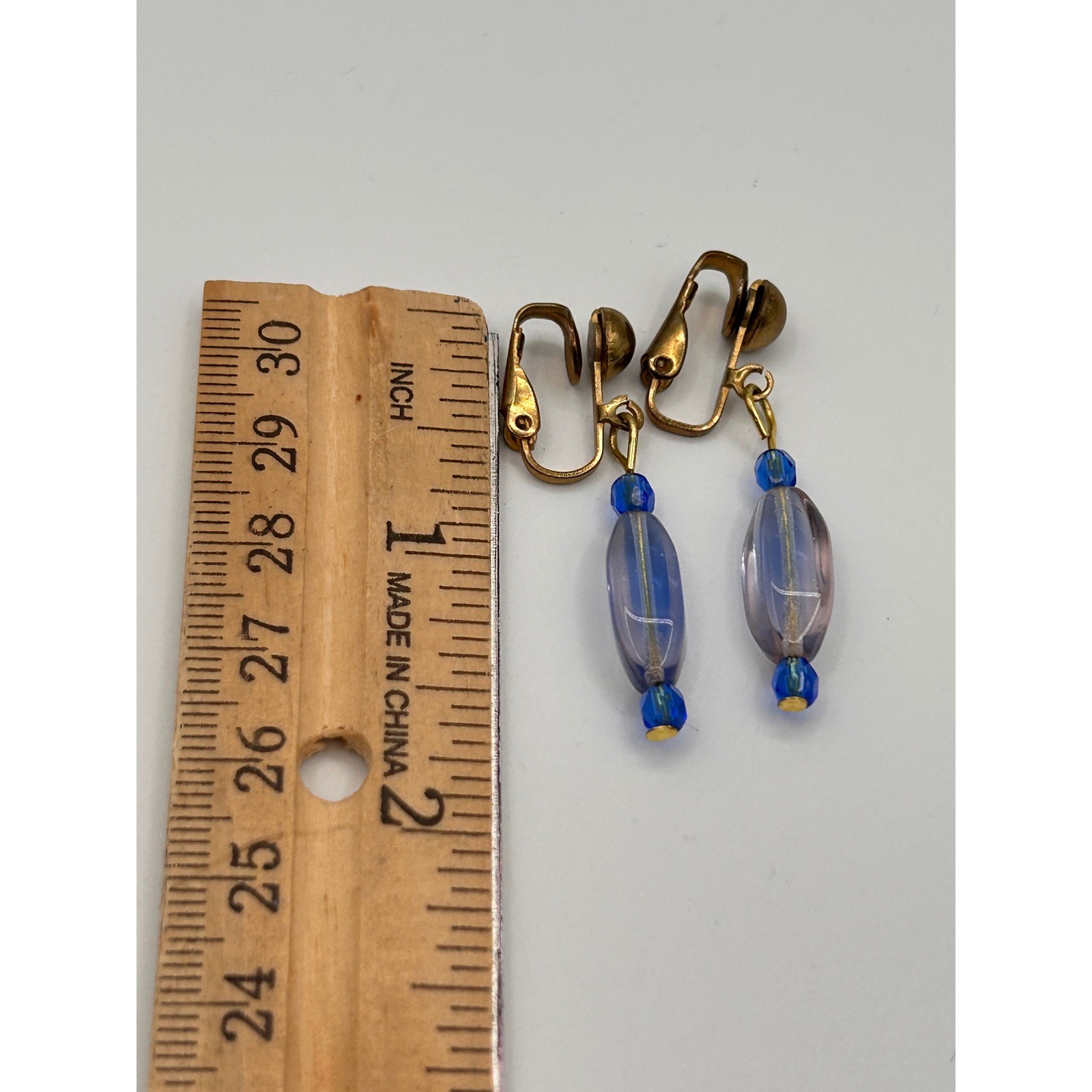 Vintage Gold Tone Blue Clear Beaded Dangle Drop Clip On Earrings