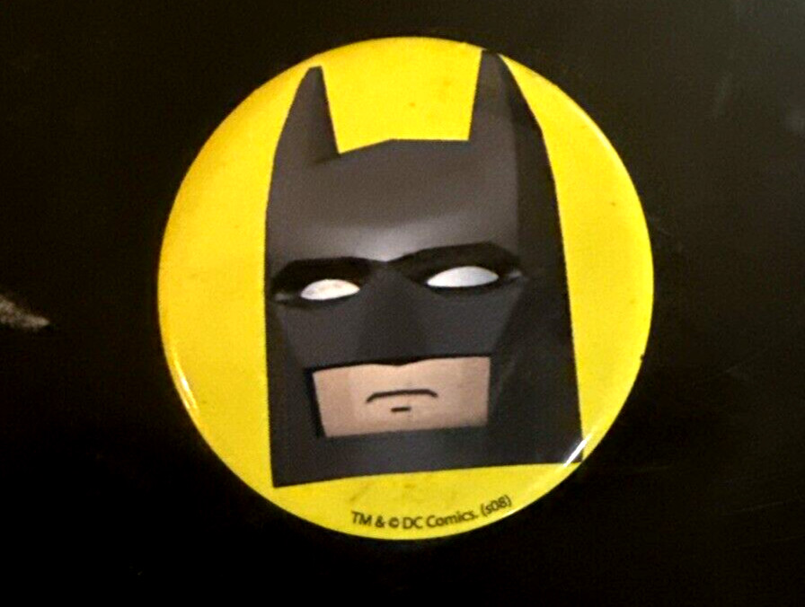 VTG DC Comics BATMAN Clip Round Pin 11o