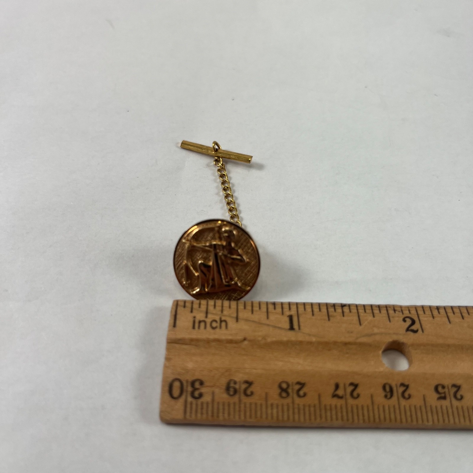 Vintage Anson Karatclad Sagittarius Archer Gold Plated Round Tie Tack Pin