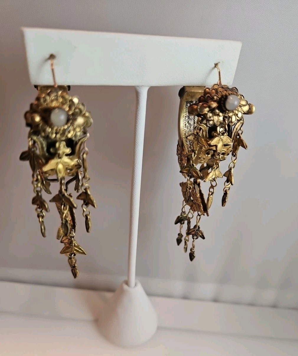Vintage DESIGNER Signed Baroque Curled Gilt Leaf FRENCH EARRINGS – GORGEOUS Help