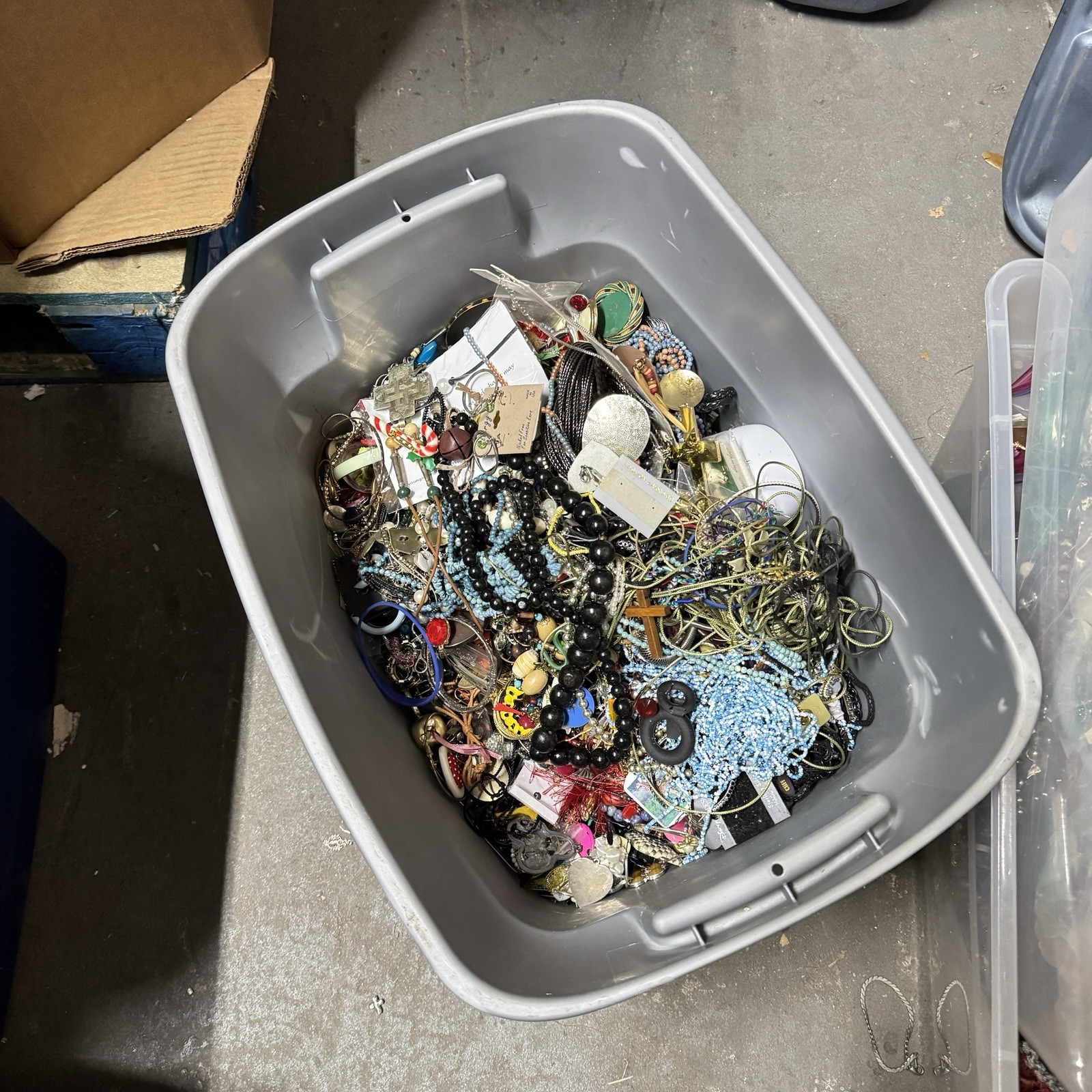 1 Pound Unsorted Tangled Jewelry Vintage Modern Wear Junk Mystery Treasure Hunt