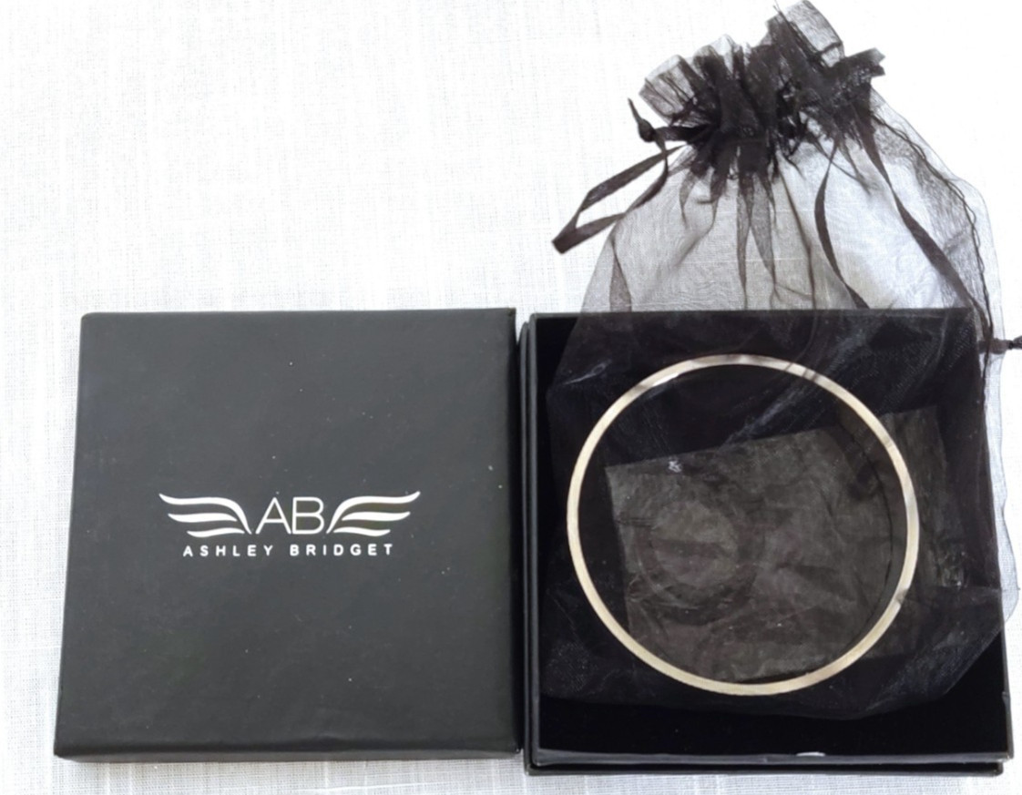 SILVER HAIR TIE BRACELET WITH GIFT BOX