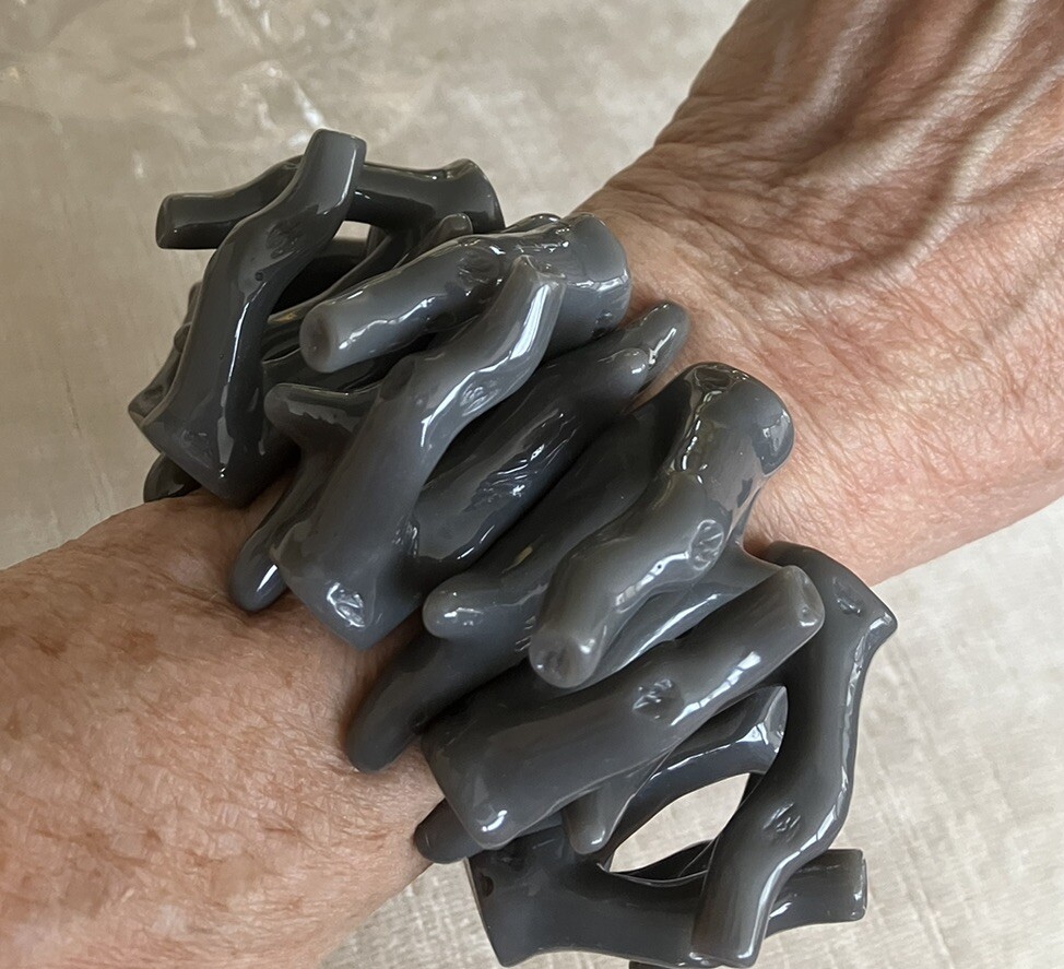 Huge Dark Grey Fake Coral Lucite Resin Chunky Stretch Bracelet Bangle