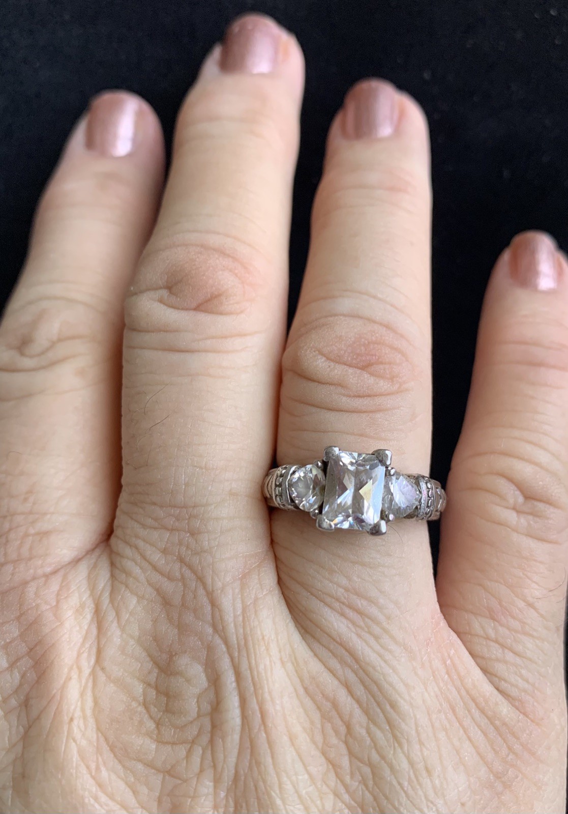 Vintage Sterling Silver 925 Ring Emerald Cut Clear 3 Stones Hearts in Design
