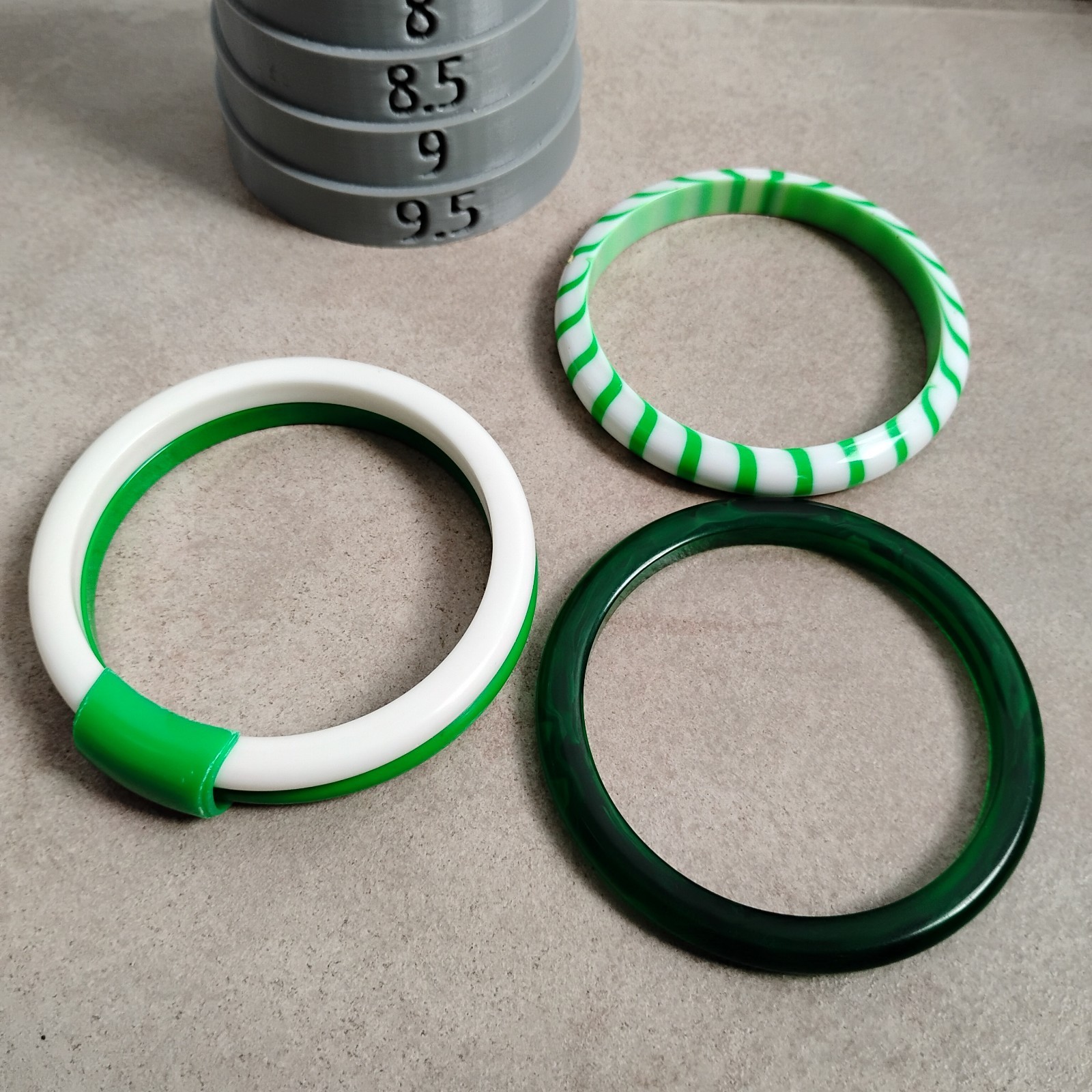 All Vintage Green White Bangle Bracelet Lot Striped Sz 8 Plastic Layered