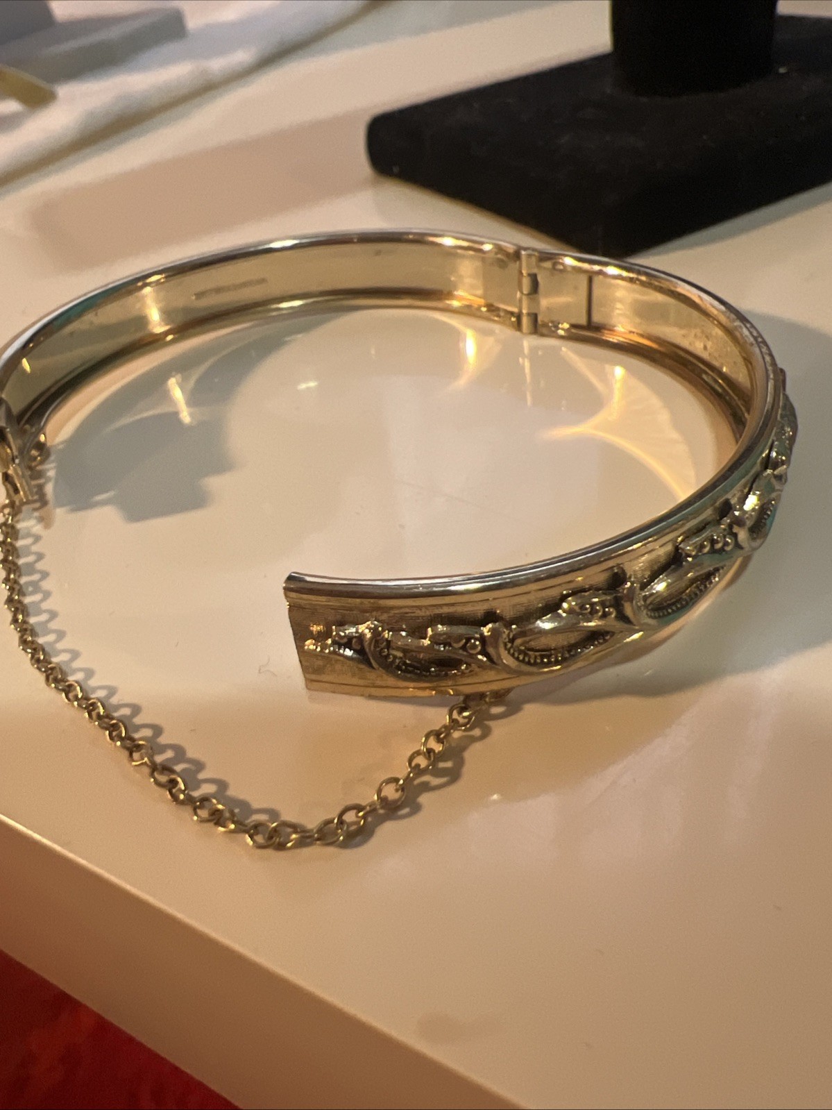 Vtg Whiting & Davis Gold Tone Victorian Revival Bangle Bracelet Floral See Pics