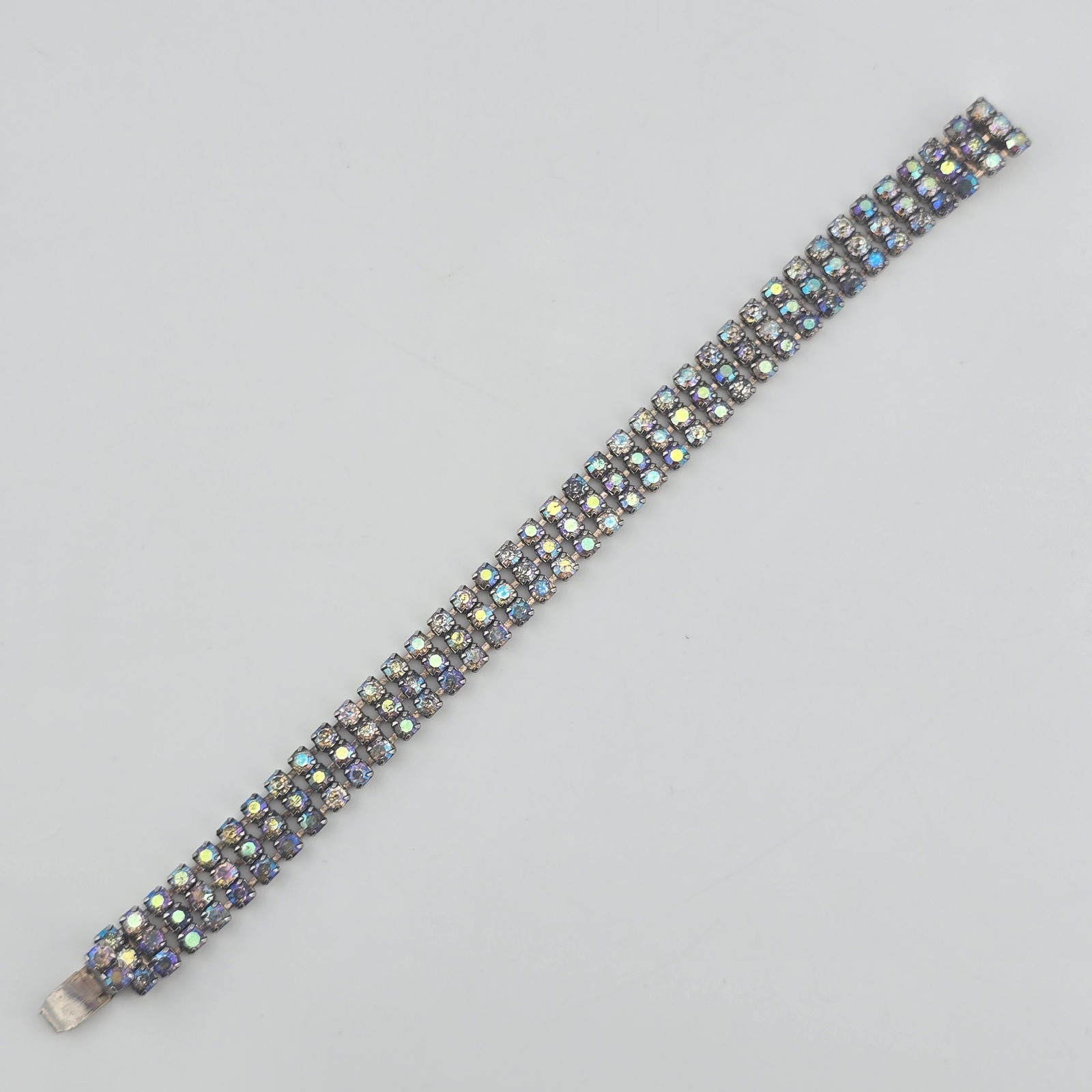 Vintage Weiss Blue AB Rhinestone Bracelet Size 6.5