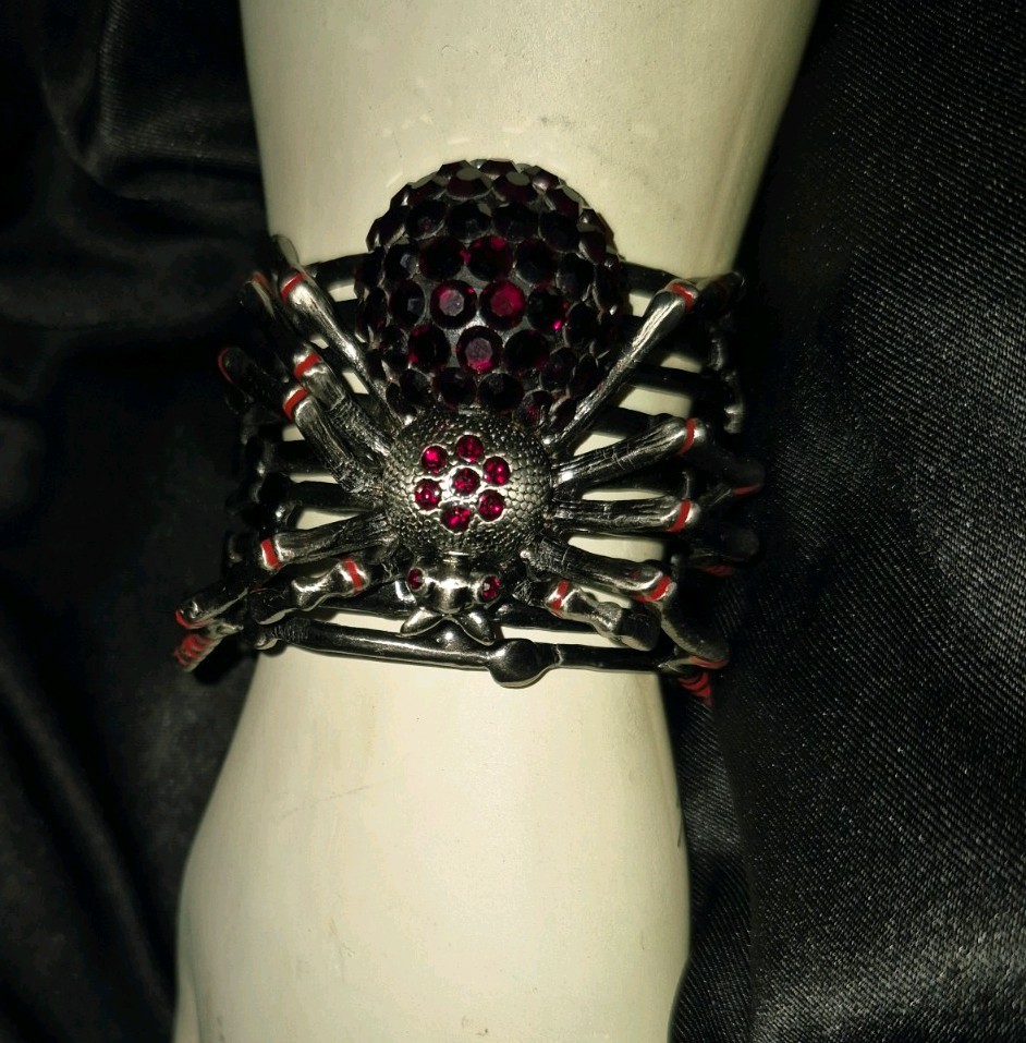 Vintage Spider Statement Ruby Red Rhinestones Silver Adjustable Cuff Bracelet