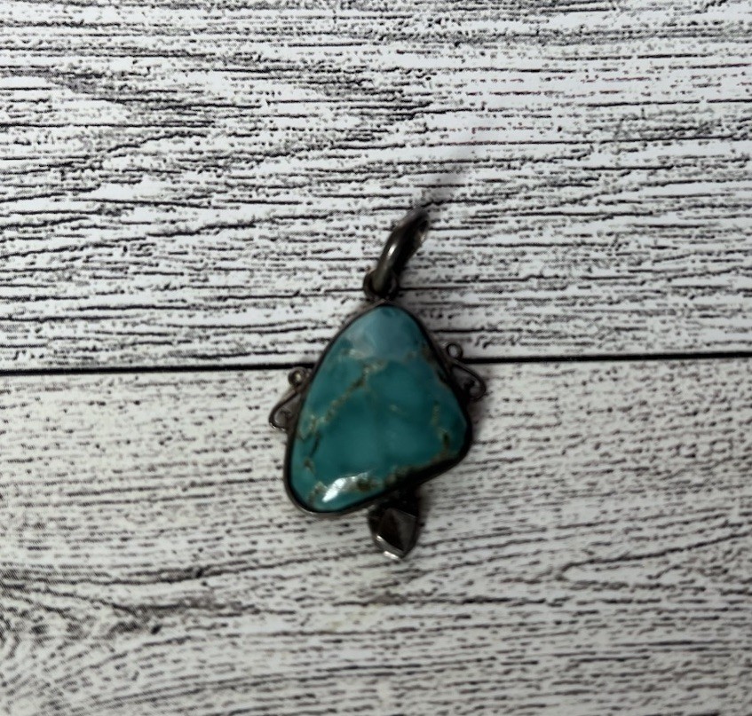 Vintage Sterling Silver 925 Stamped Turquoise Pendant .75″