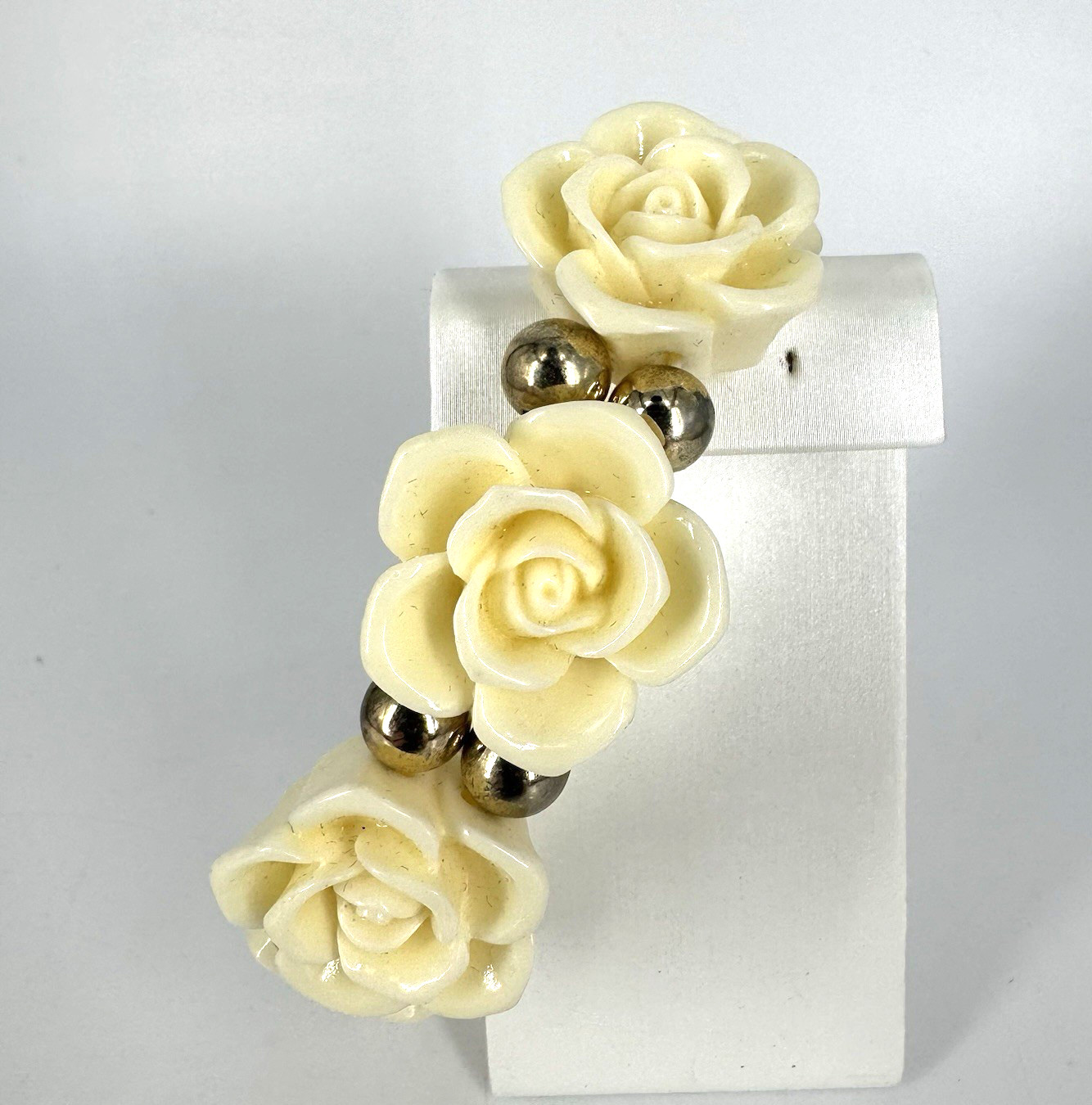 Charming Charlie 3 Pc Floral Rose Necklace Bracelet Set Pink Cream Rhinestone