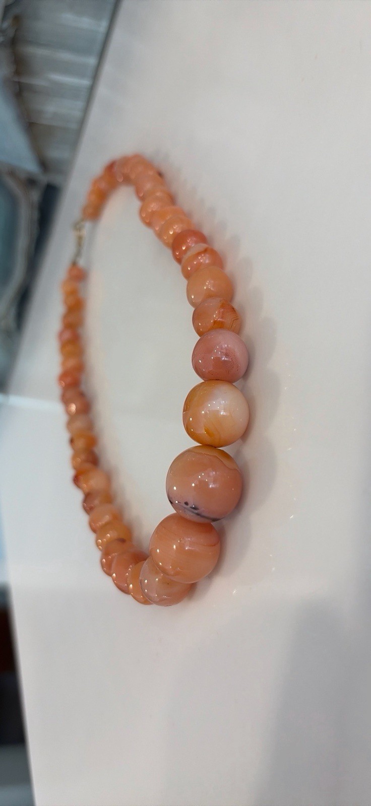 Vintage Peachy Orange Agate Necklace Beautiful Color Variations EUC