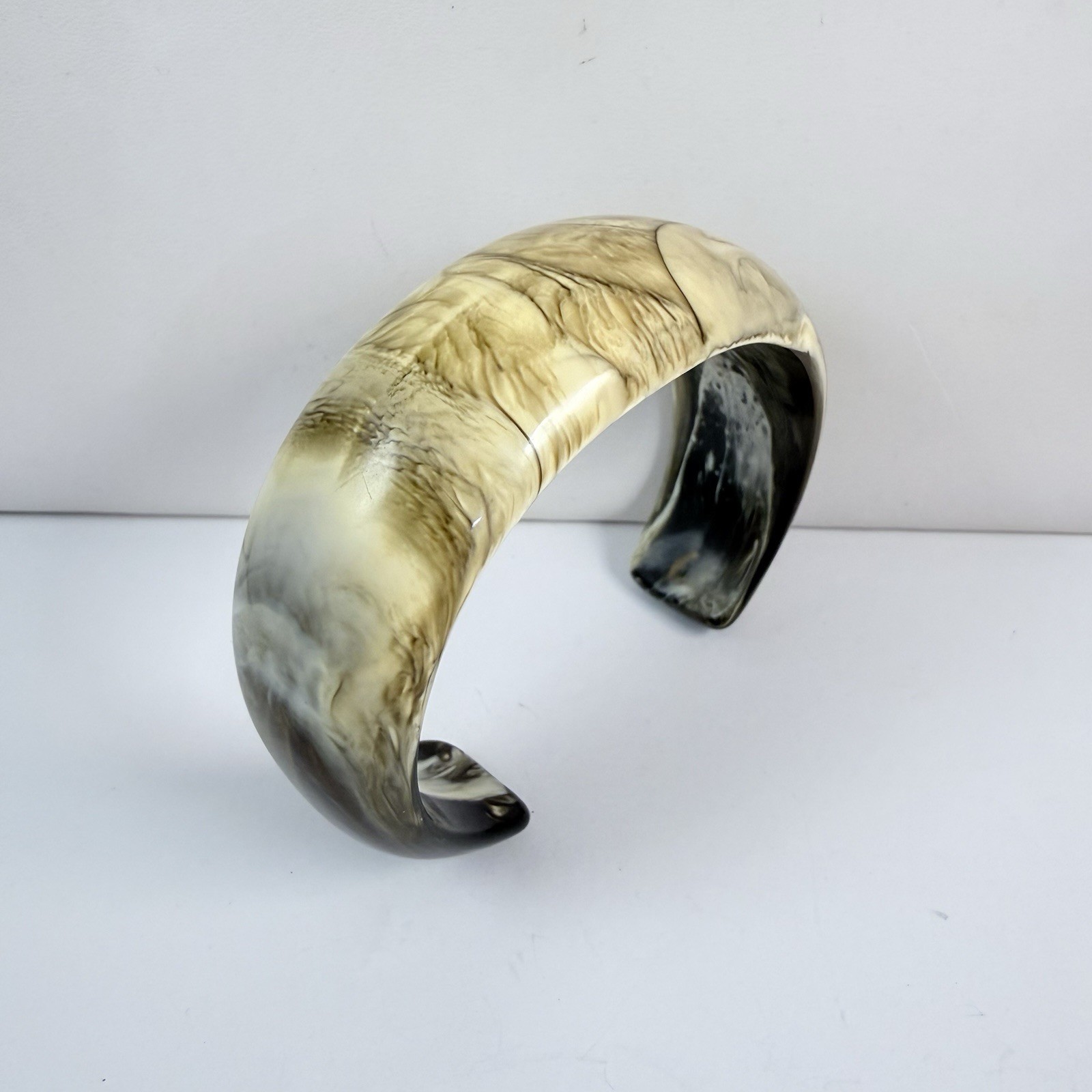 RARE Vintage HALSTON Couture Acrylic Lucite Swirl Cuff Bracelet Earth Tone