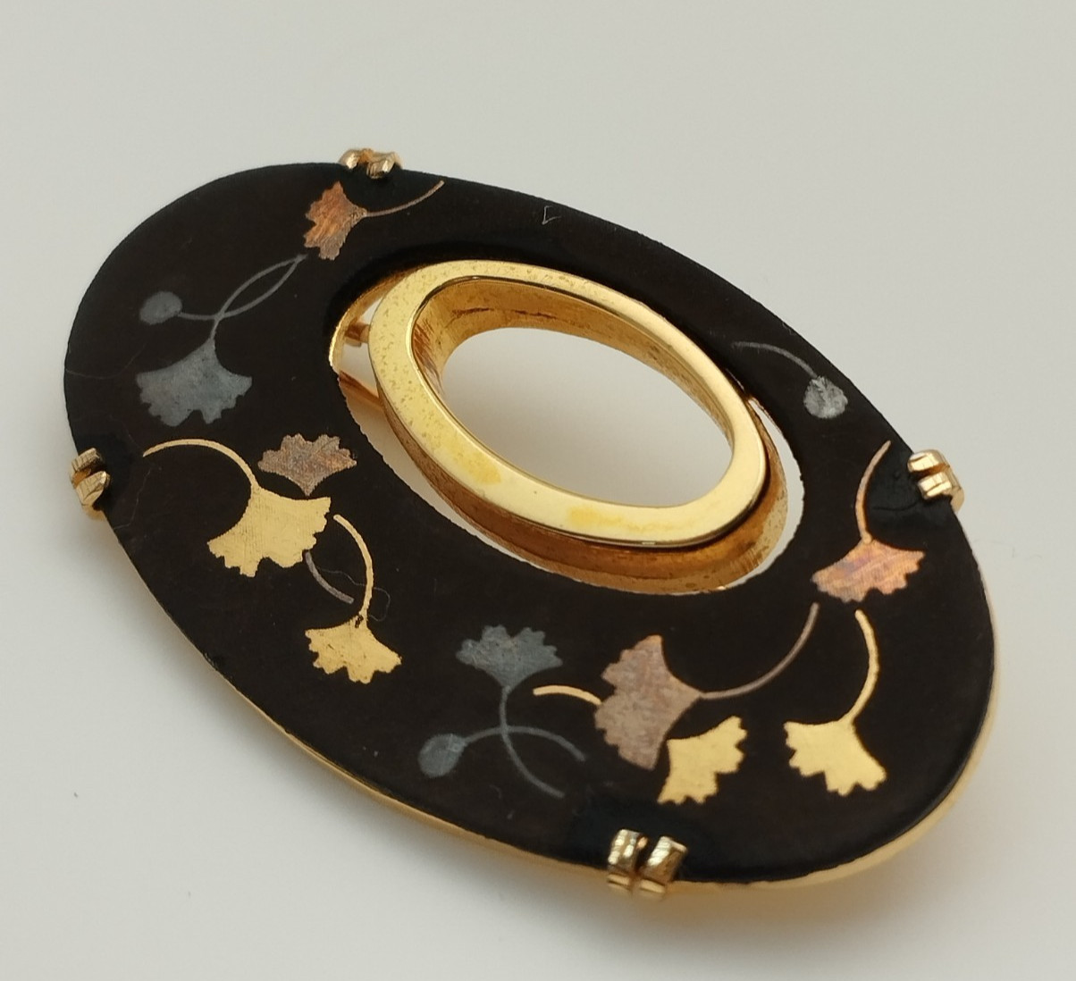 Late 20th century Higo Zogan Ginkgo Inlay Brooch Mitsusuke Japan Damascene Art