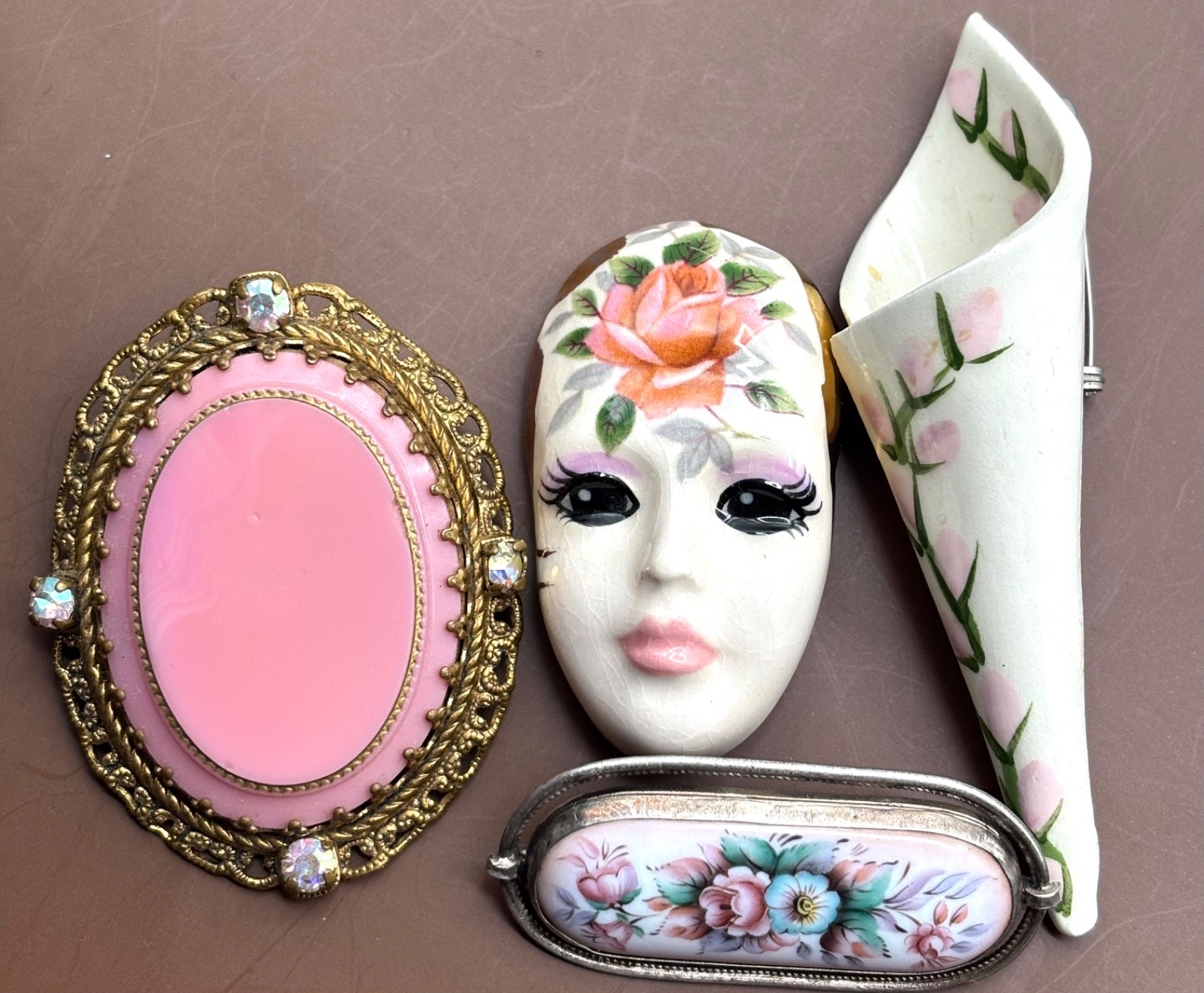 Vintage to Mod flower brooch LOT~17 Pieces~Huge Lady Bug~Porcelain~Spring💐