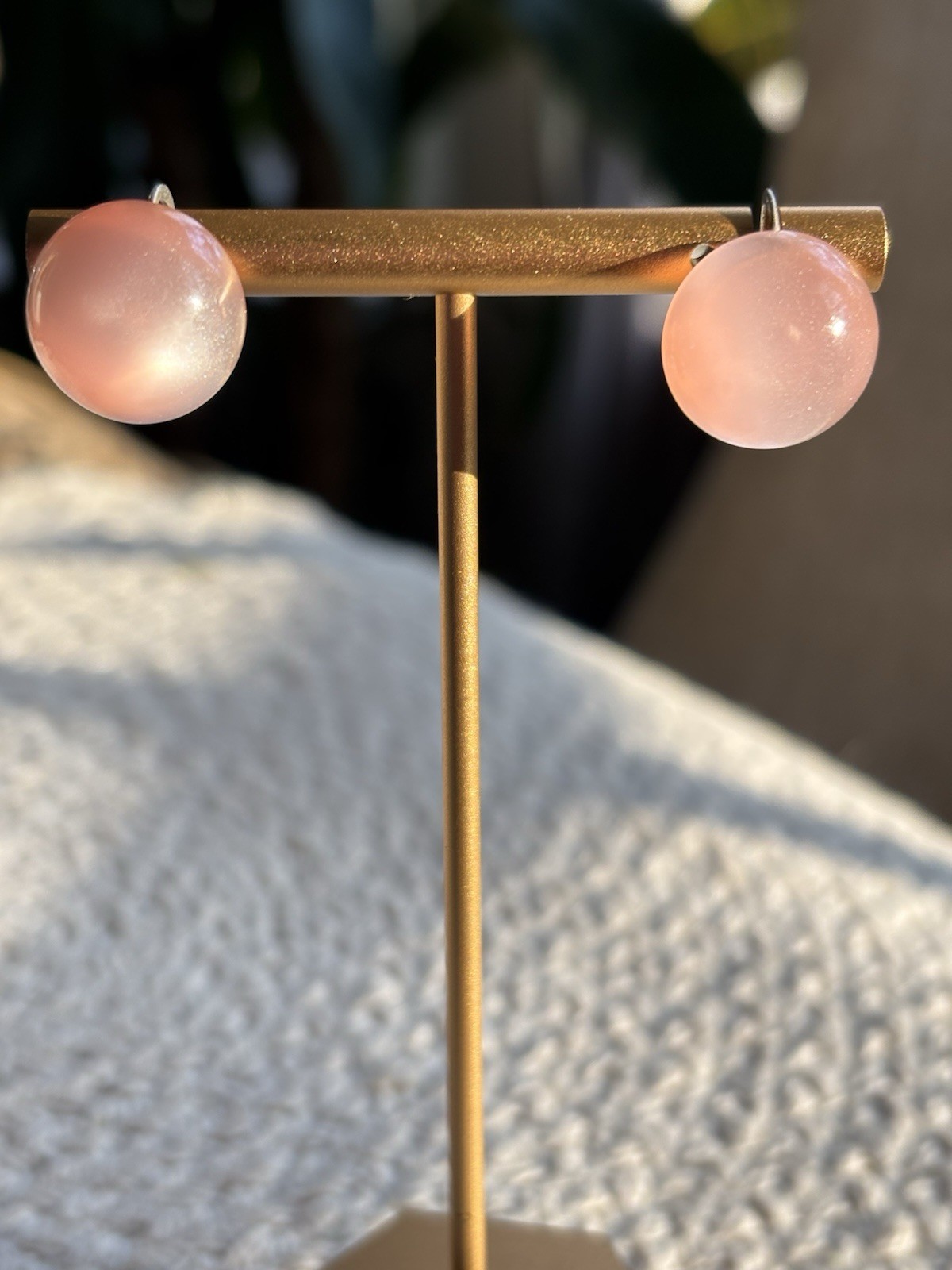 Vintage Pretty Pink moon glow Sterling silver screw back earrings