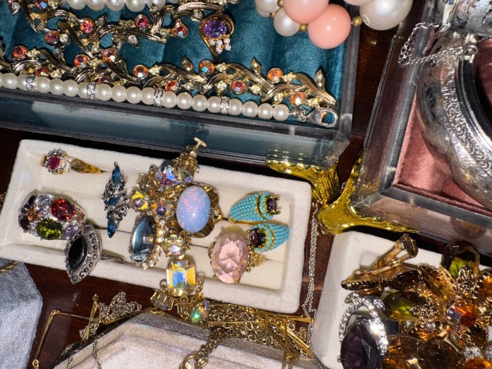 Rhinestone Vintage Jewelry Brooch Lockets Crystal Coro Juliana Weiss Robert Hobe