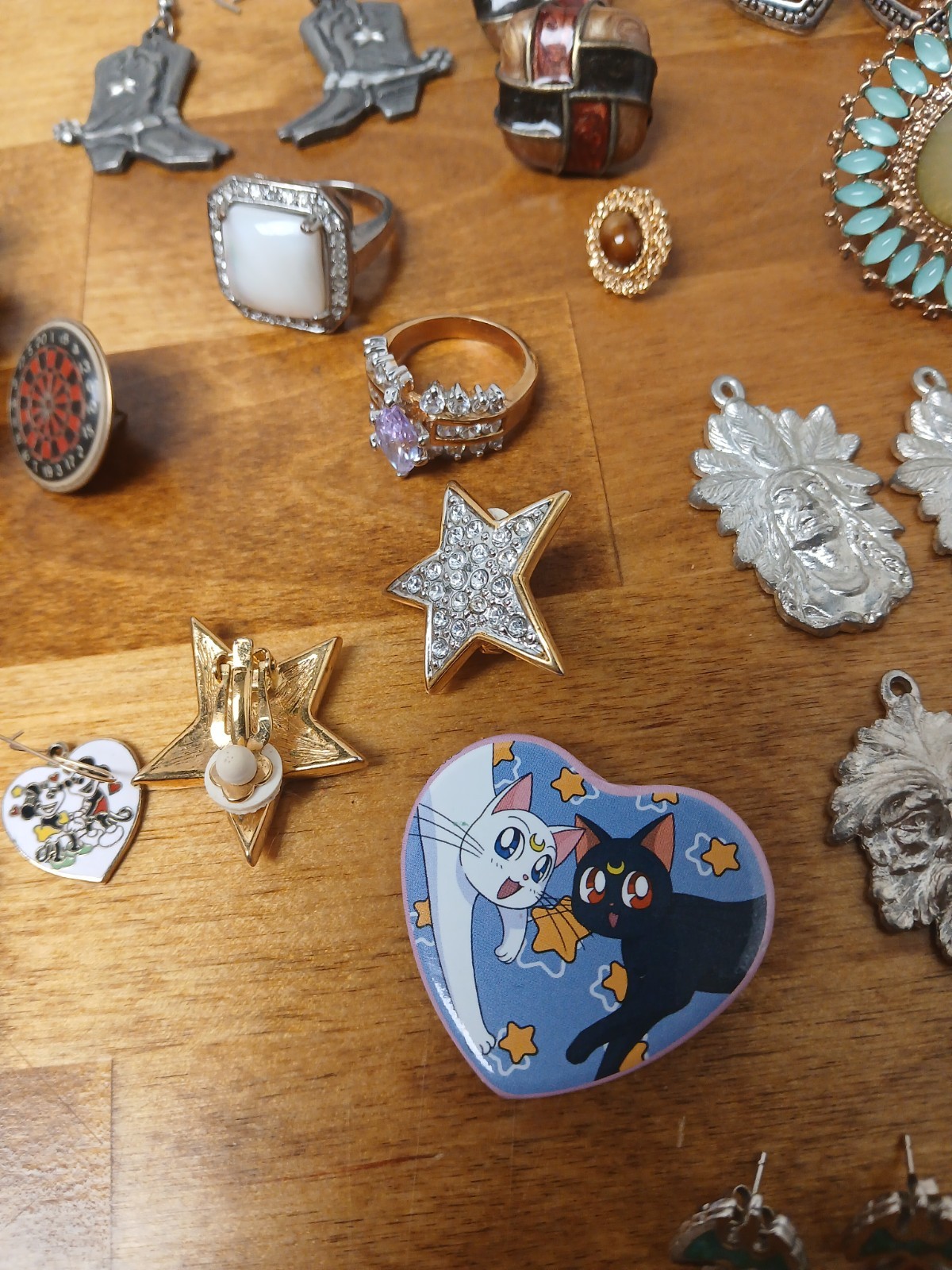 Mystery Silver Tone Accessories – Jewelry lot Vintage Clip On Bracelet Pin