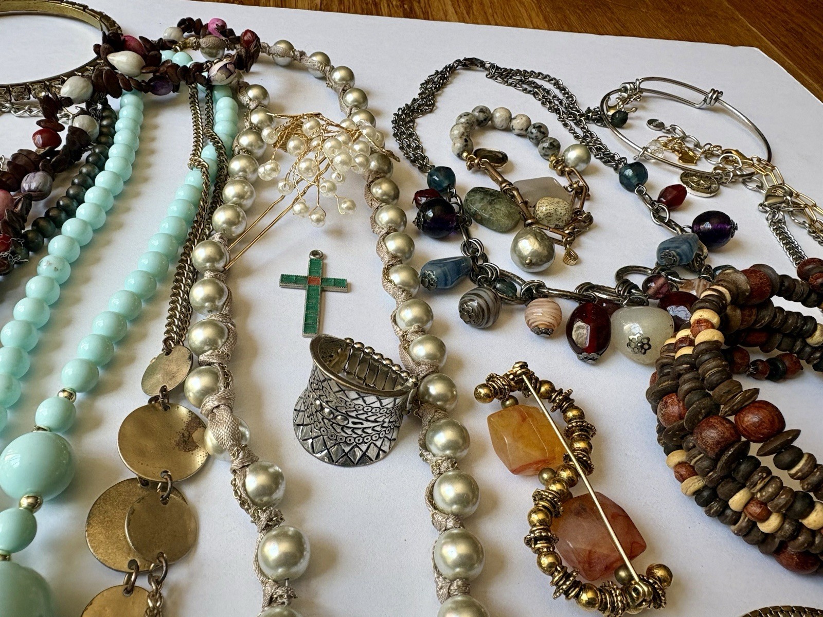 Estate Jewelry Lot Chunky Necklaces Earrings Wearable Pearls Brooch VTG-now 45+