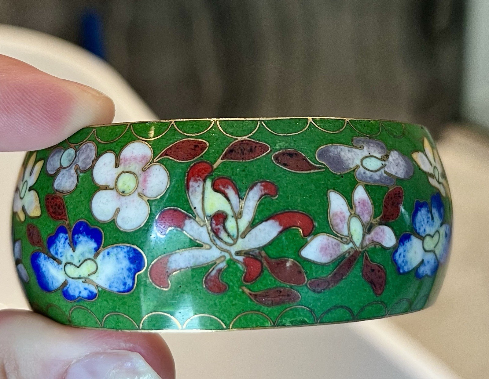Vintage Cloisonne Bangle Bracelet Green Enamel Brass Gold Floral Water Lillies