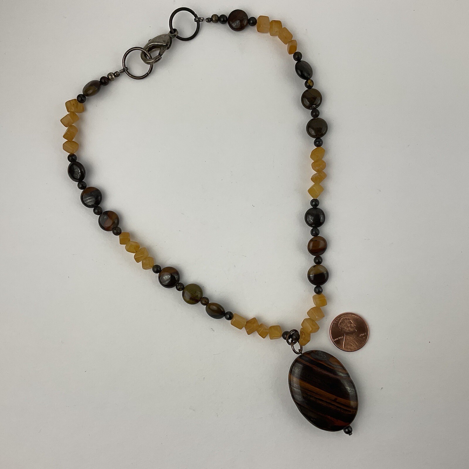 Vtg Genuine Brown Gold Tiger Iron Pendant Yellow Citrine Beaded Necklace Sz 17″