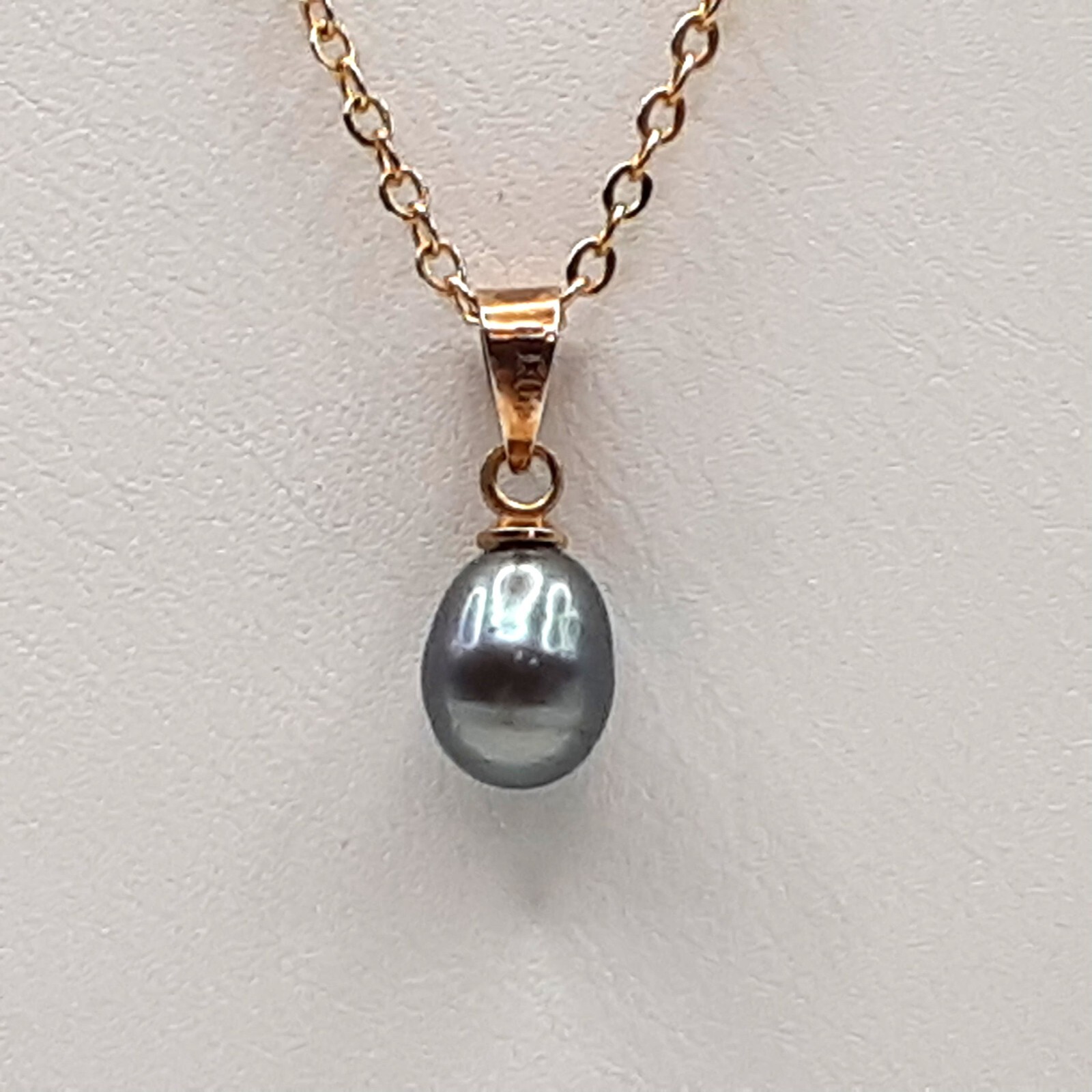 Vntg Faux Black Pearl Necklace & Post Earring Set 80’s, 18KGP, gift for her
